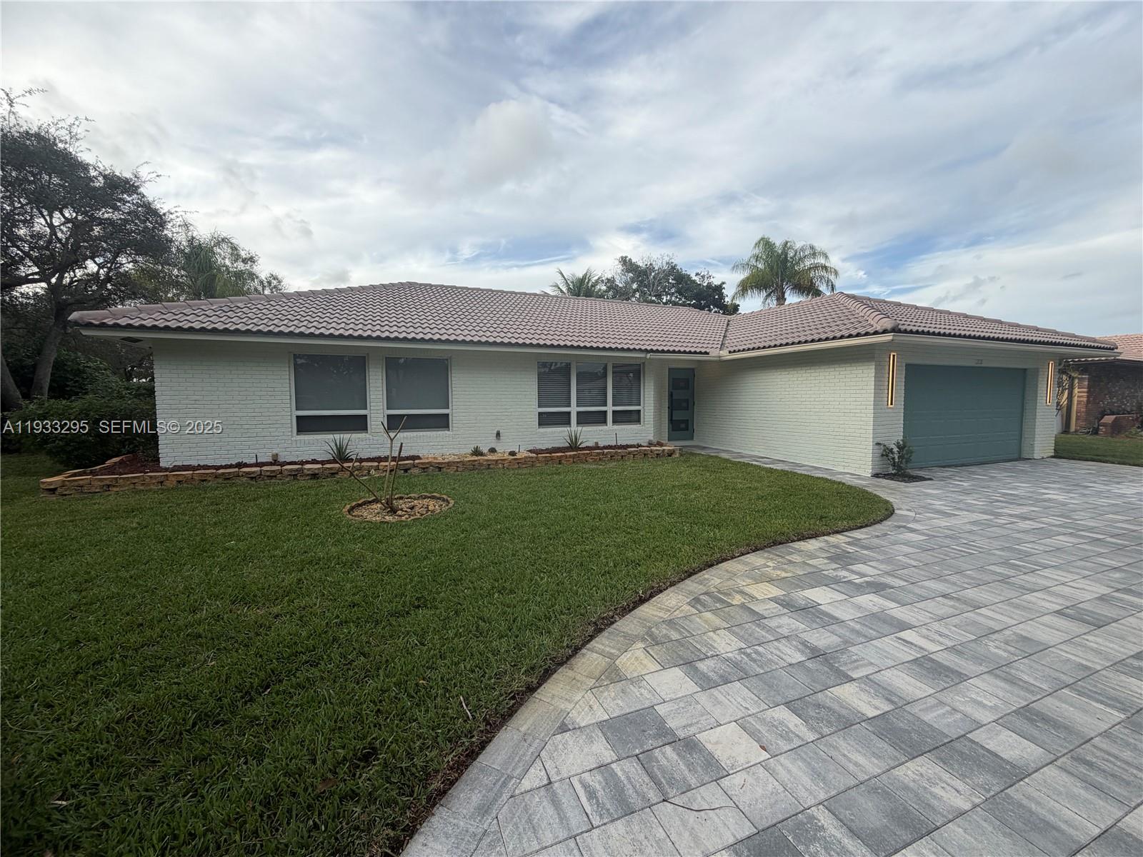 1218 NW 111th Ave