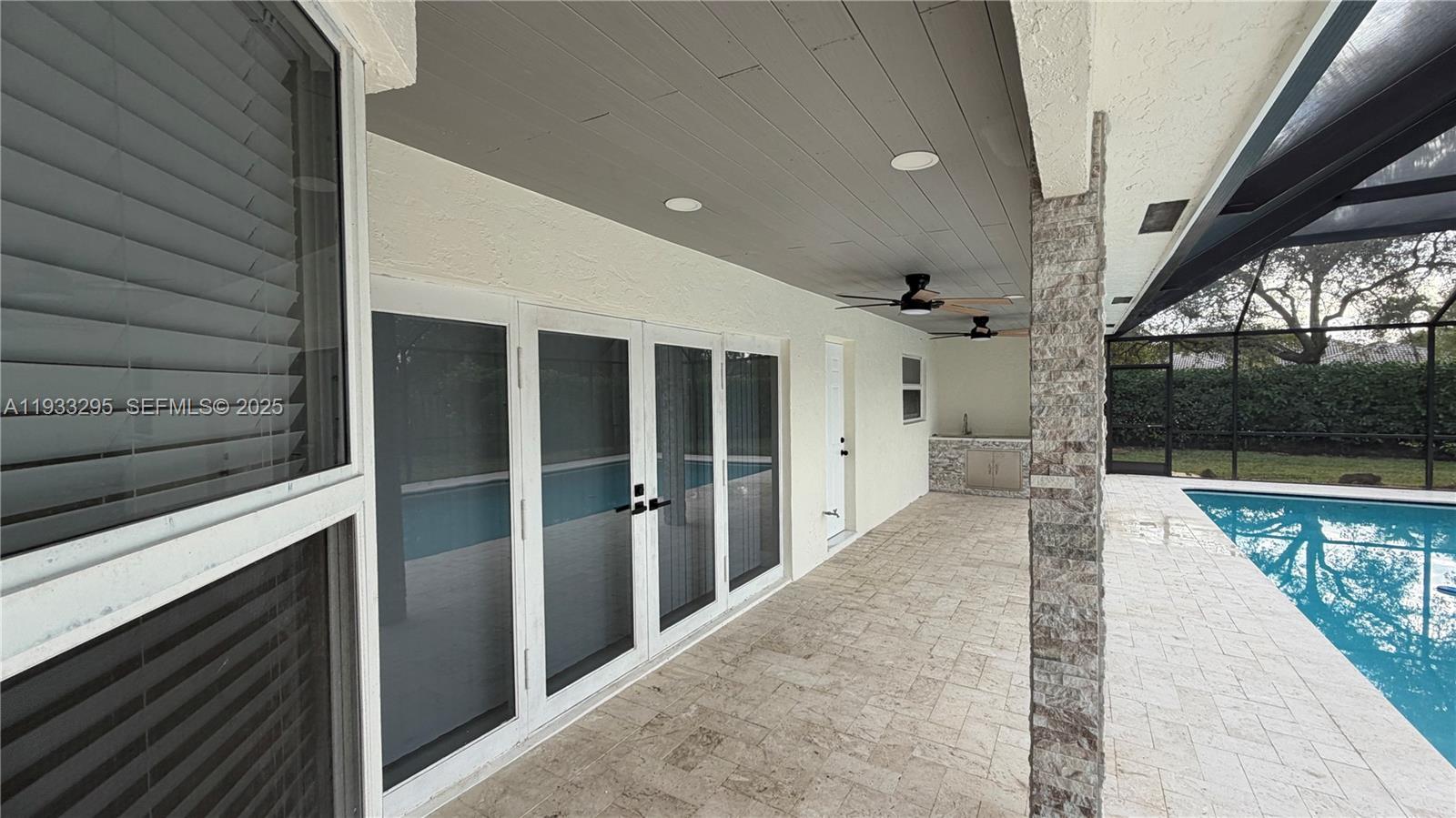1218 NW 111th Ave