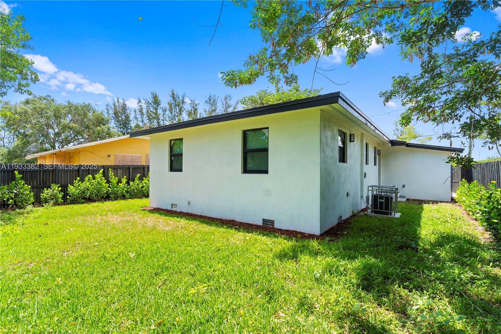 1745 NW 151st St