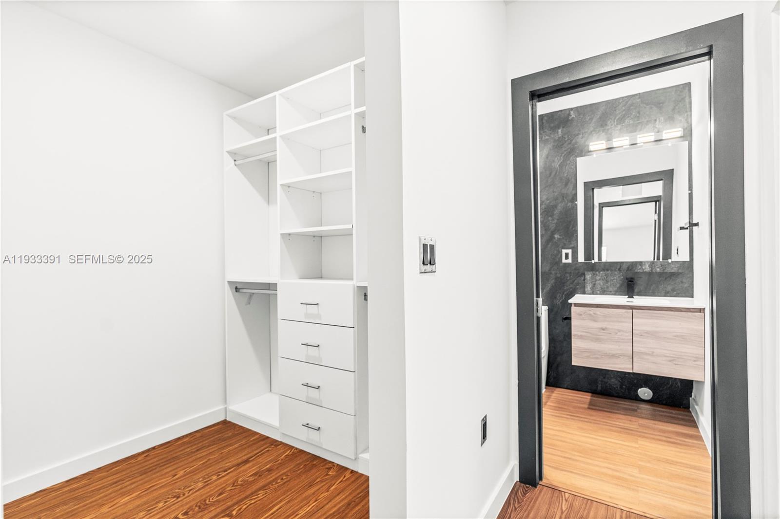 1121 NW 57th St