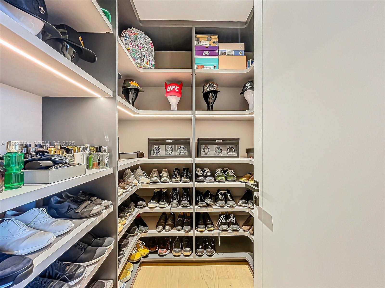 3501 N Ocean Dr # V5