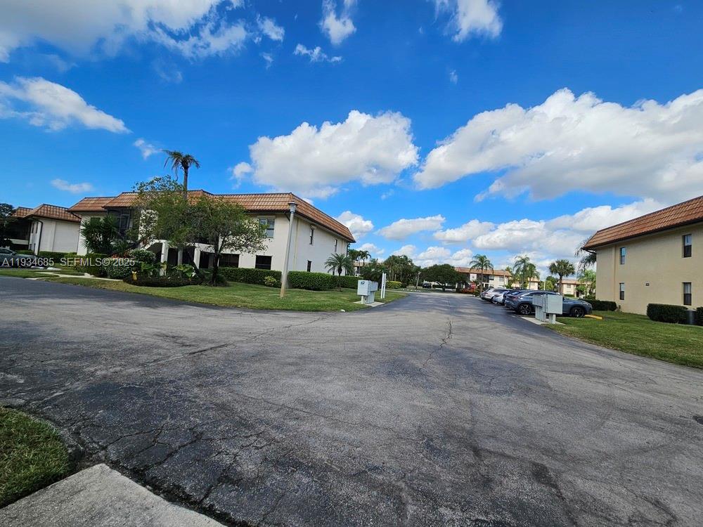 7118 Golf Colony Ct # 103