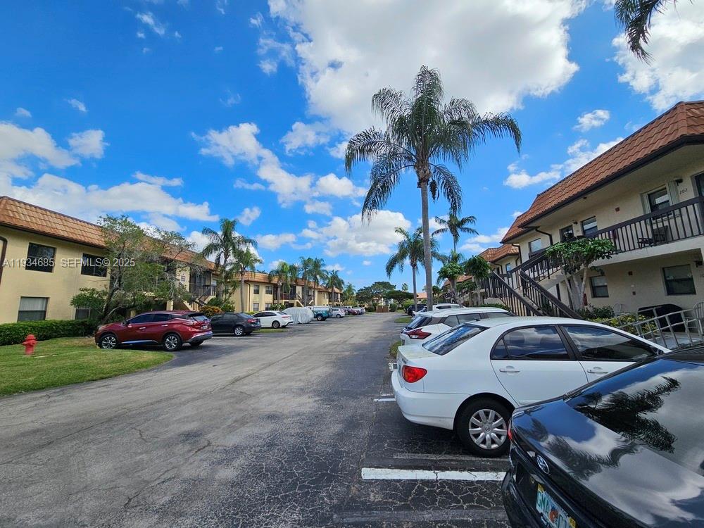 7118 Golf Colony Ct # 103