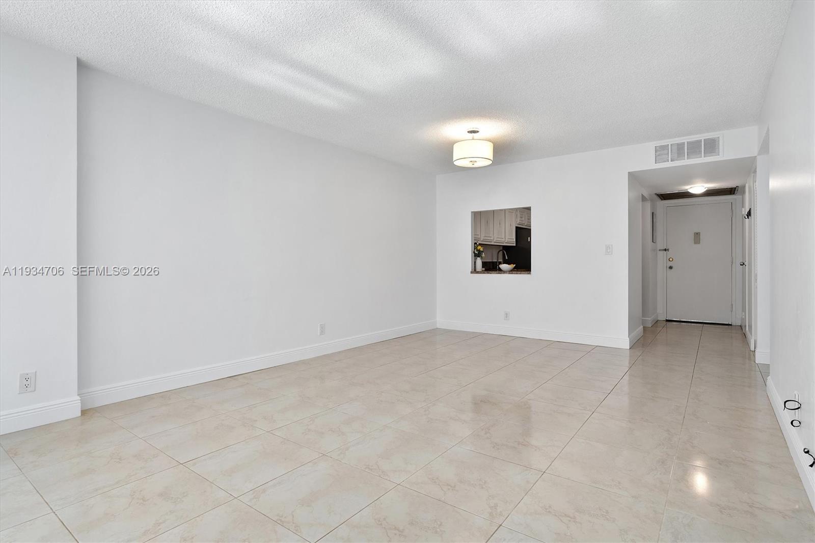 1000 Parkview Dr # 316