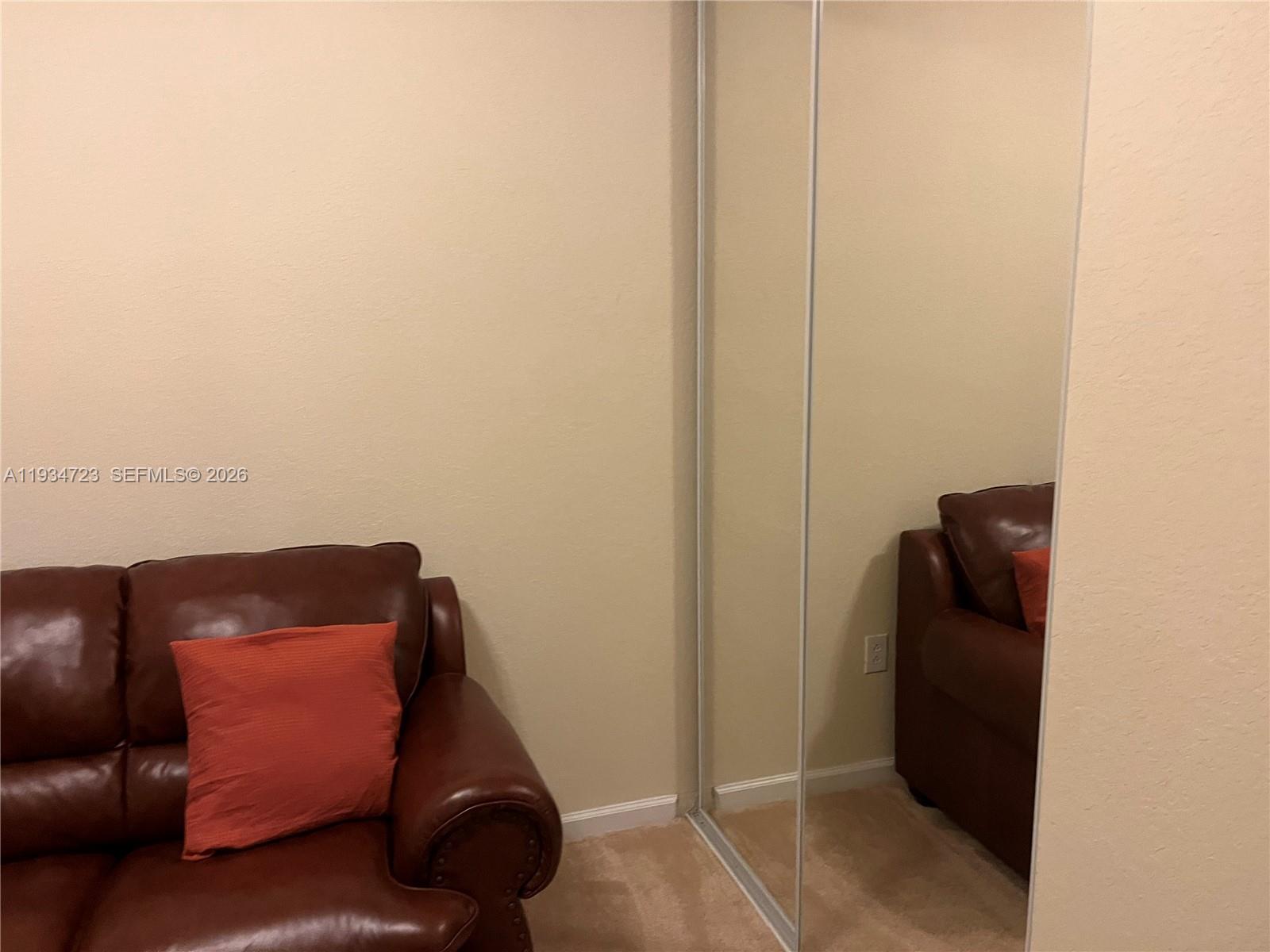 3500 Oaks Clubhouse Dr # 308