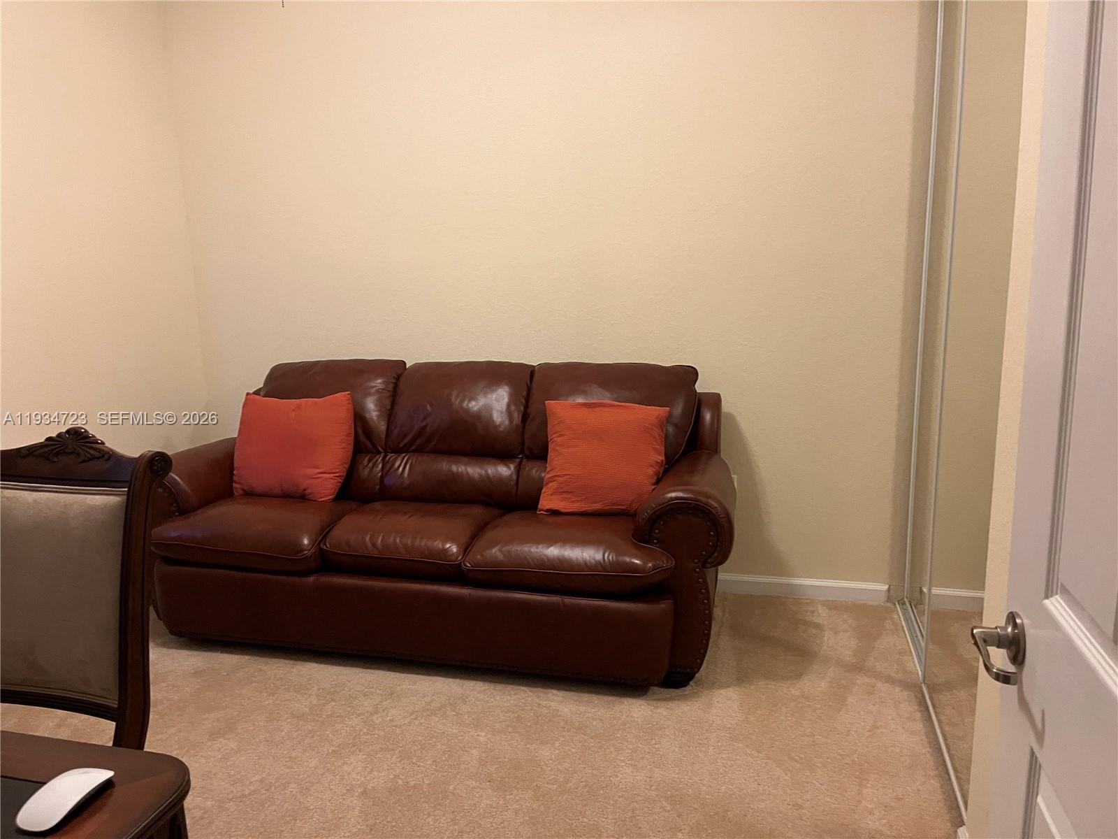 3500 Oaks Clubhouse Dr # 308
