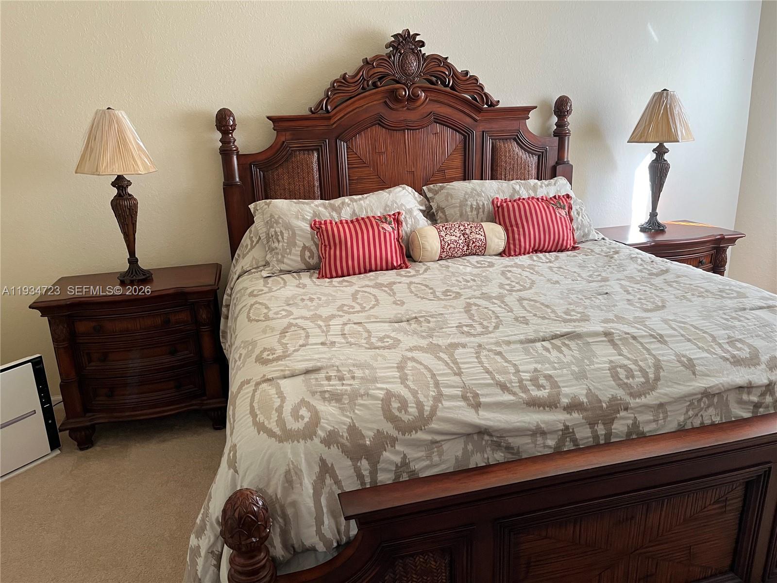 3500 Oaks Clubhouse Dr # 308