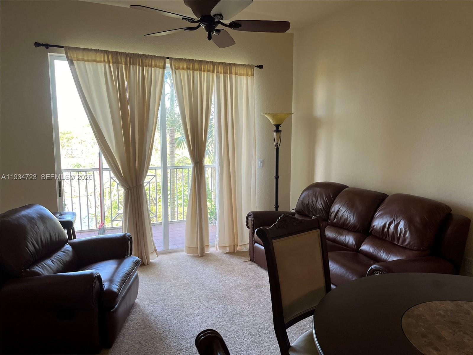 3500 Oaks Clubhouse Dr # 308