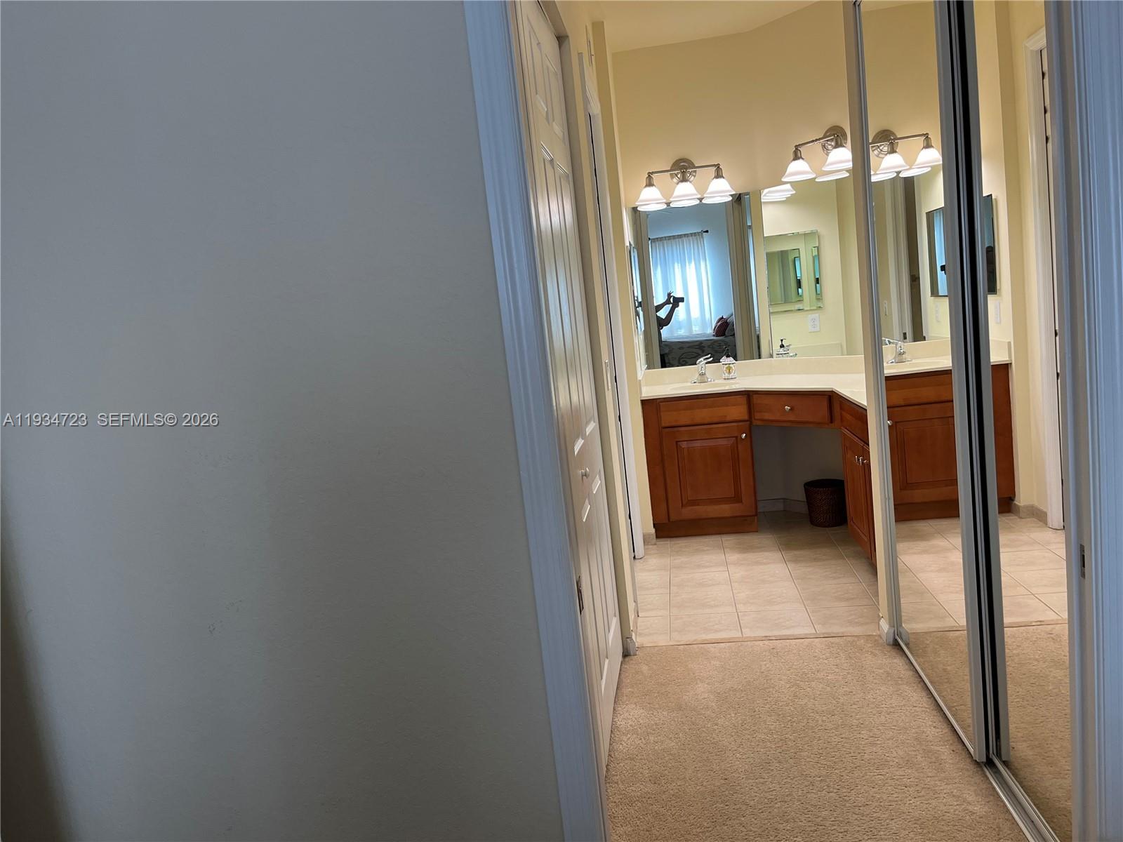 3500 Oaks Clubhouse Dr # 308