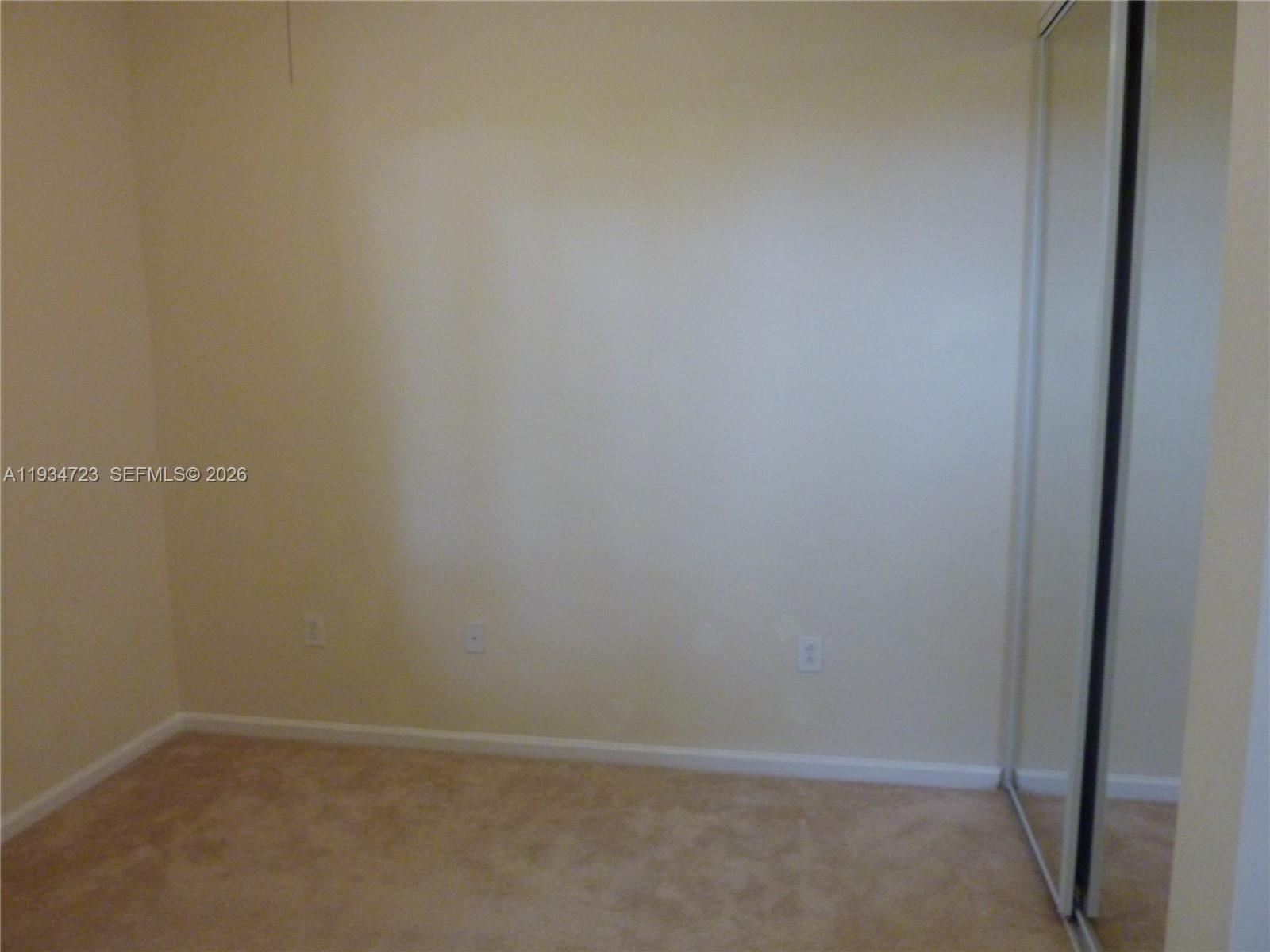 3500 Oaks Clubhouse Dr # 308