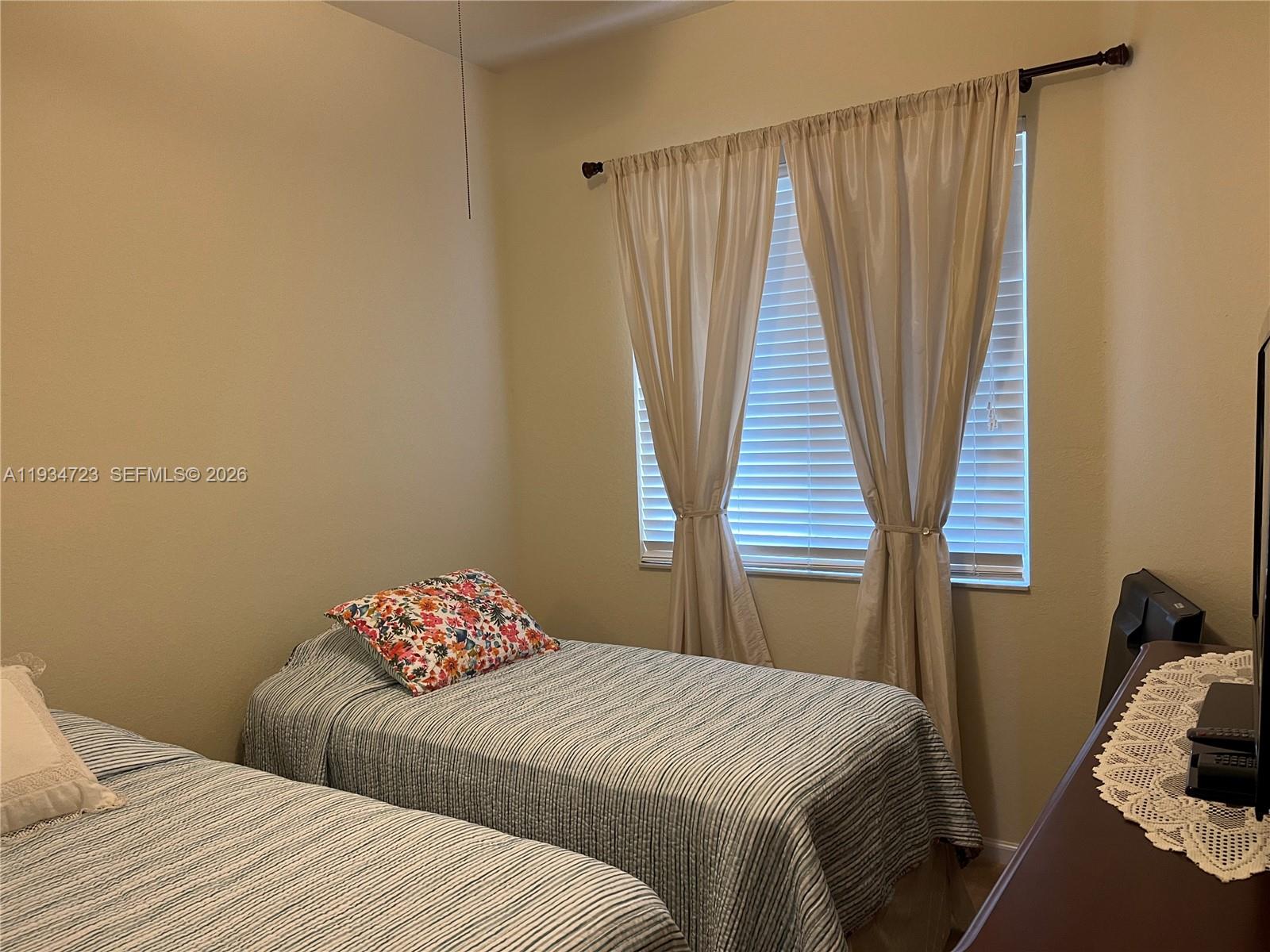 3500 Oaks Clubhouse Dr # 308