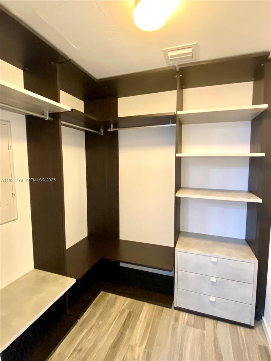 801 S Miami Ave Unit: 3807