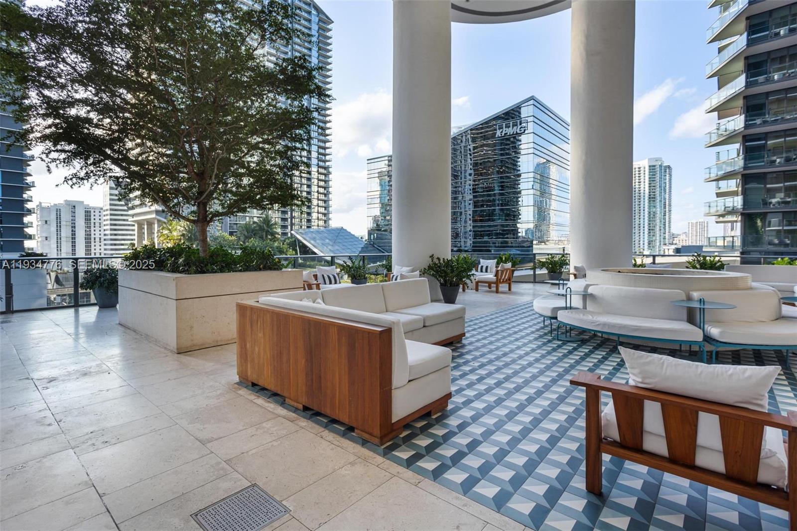 801 S Miami Ave Unit: 3807