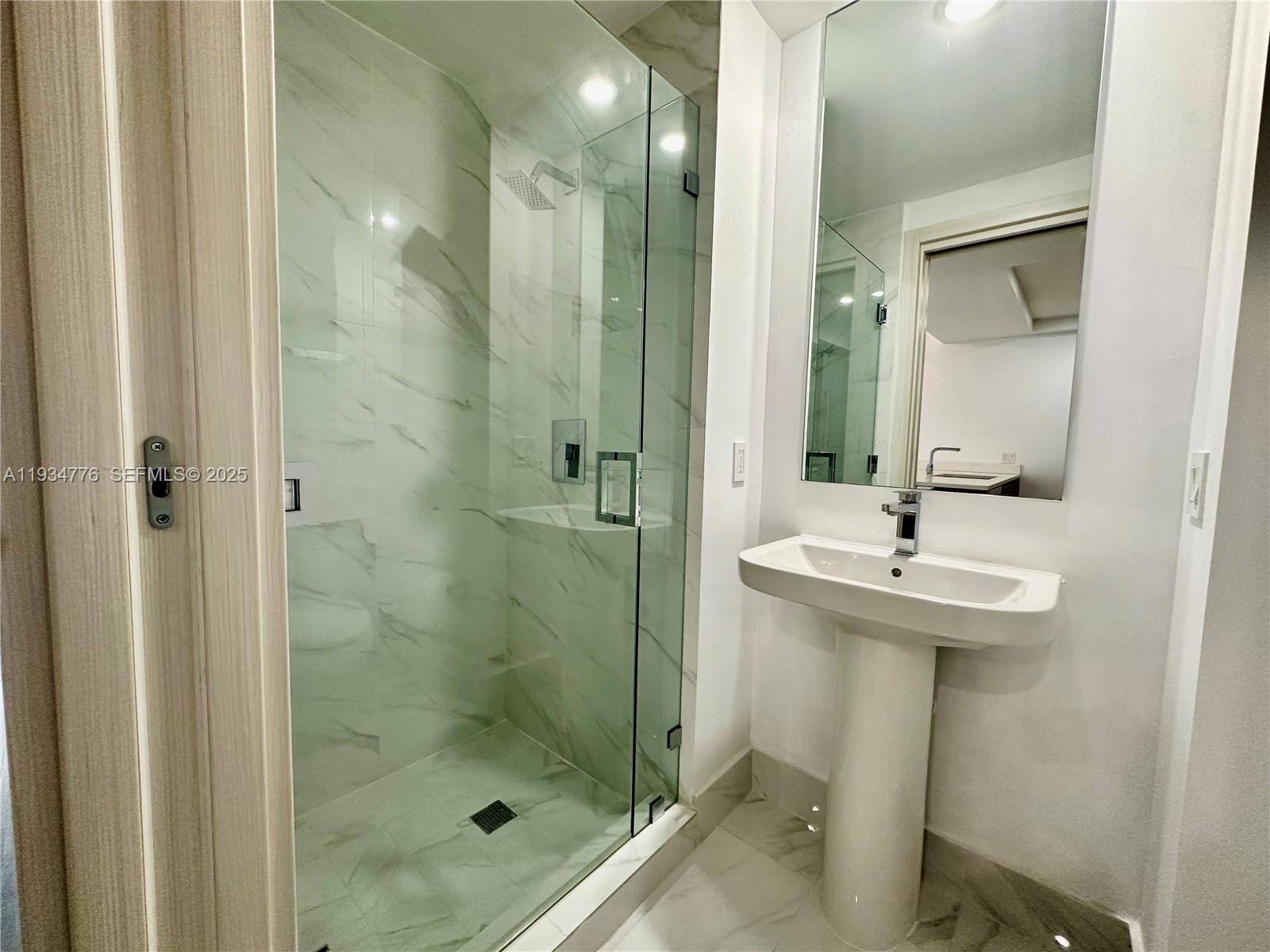 801 S Miami Ave Unit: 3807