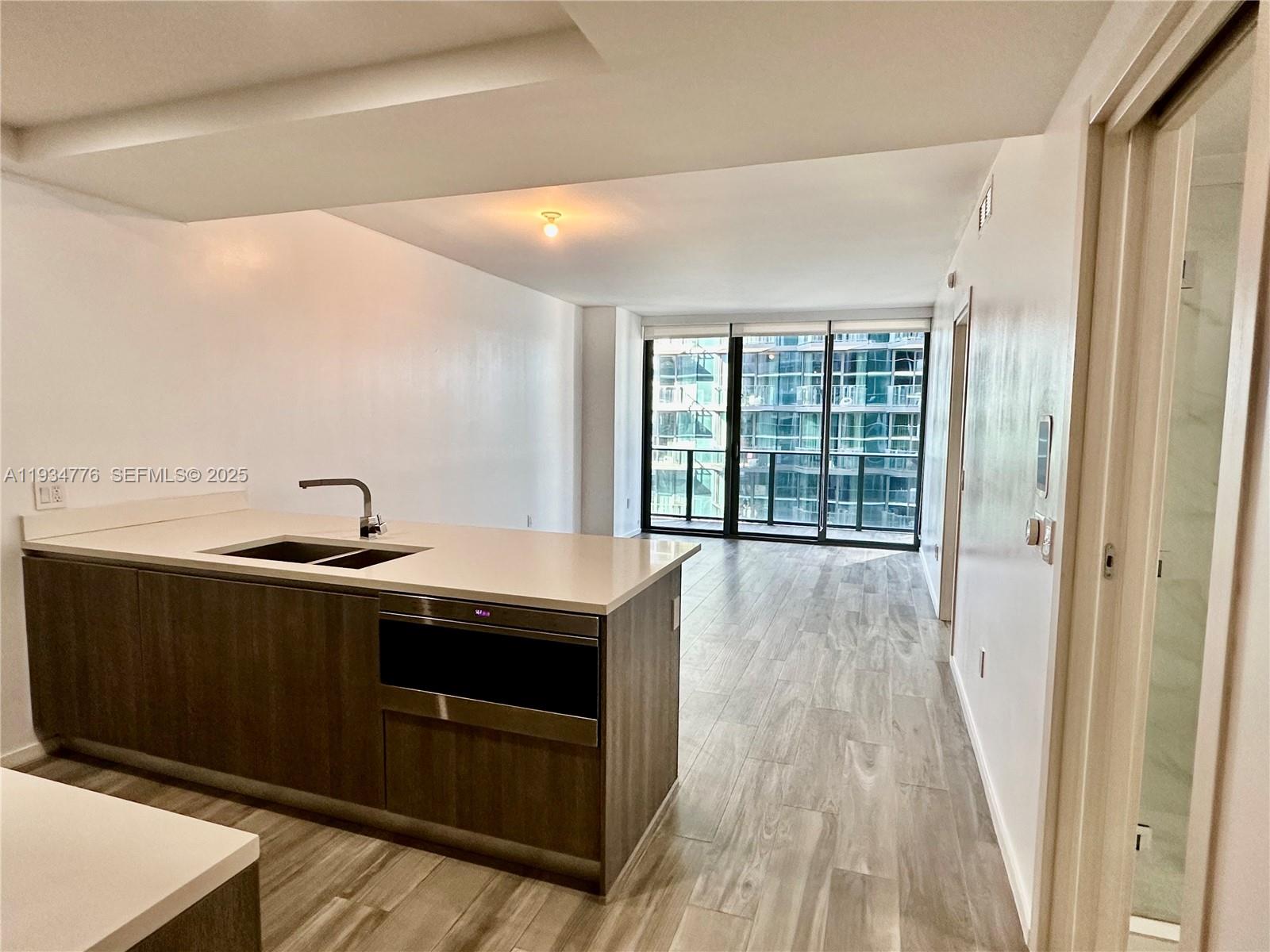 801 S Miami Ave Unit: 3807