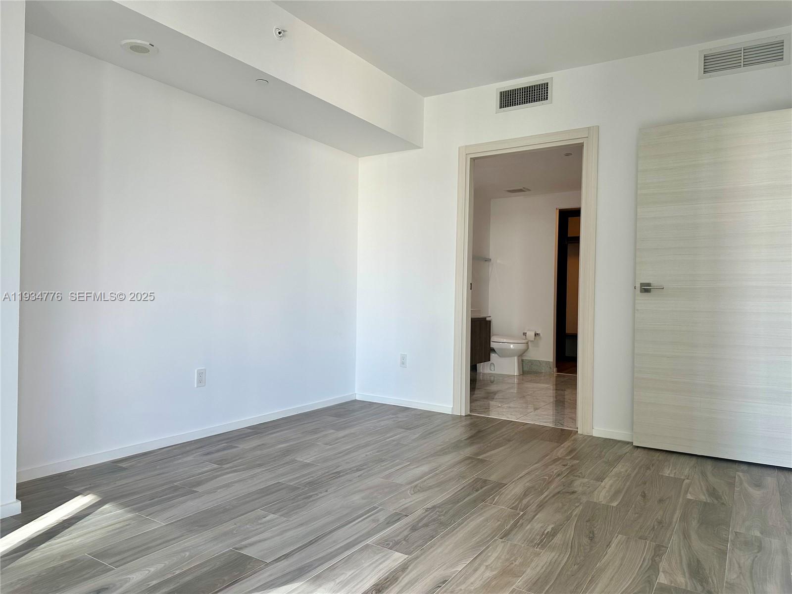 801 S Miami Ave Unit: 3807