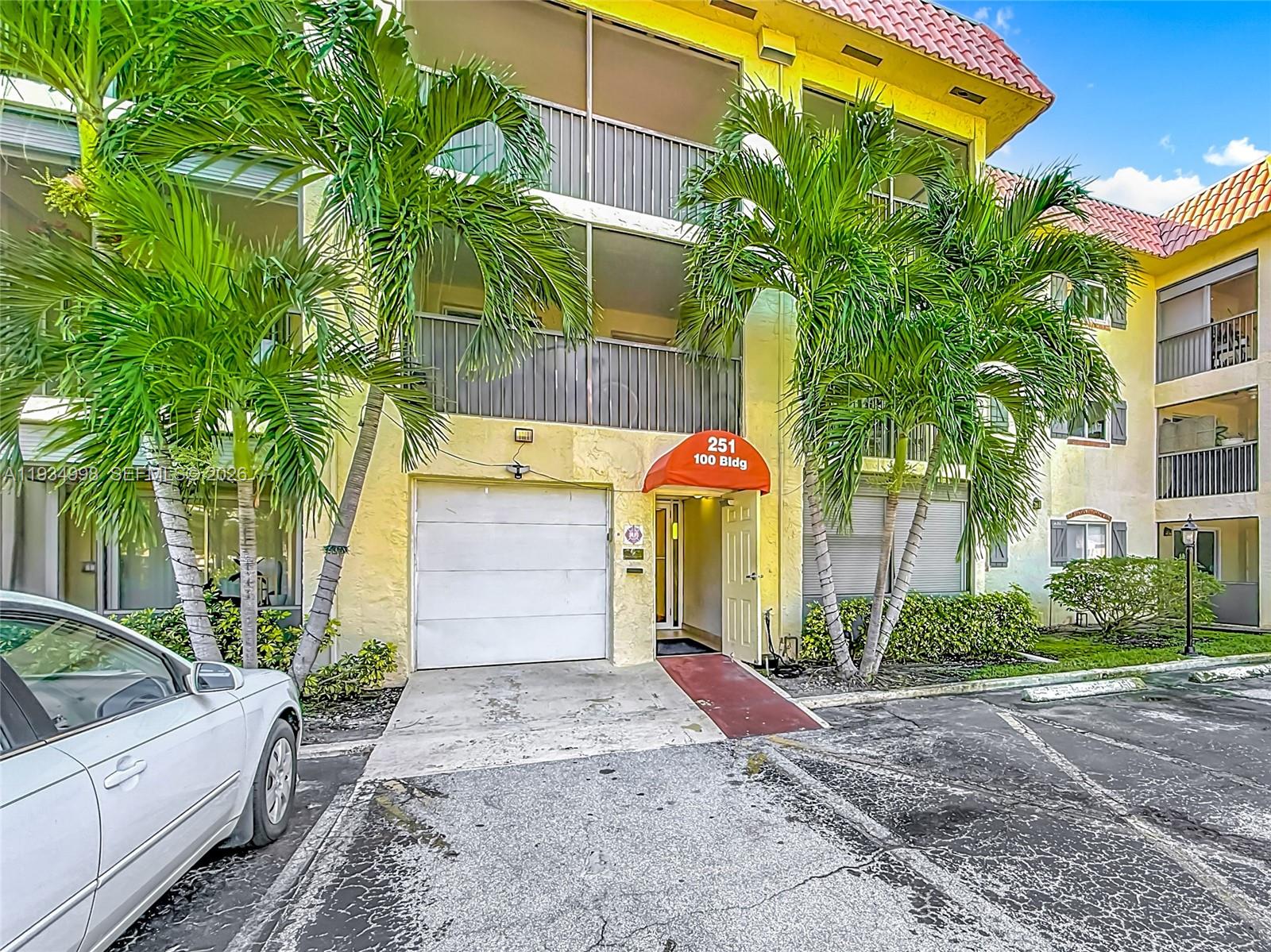 251 S Cypress Rd # 138