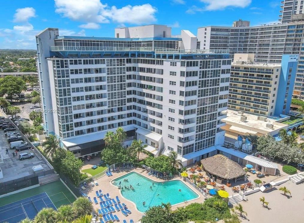 4040 Galt Ocean Dr # 605