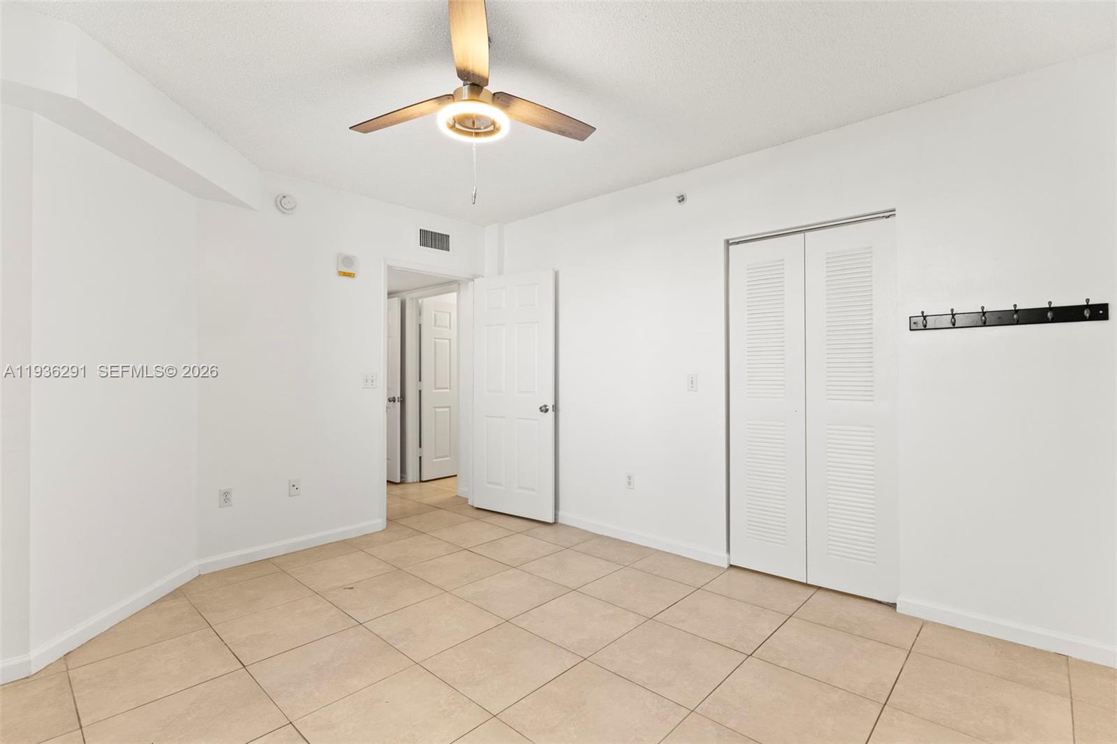 1919 Van Buren St # 418A
