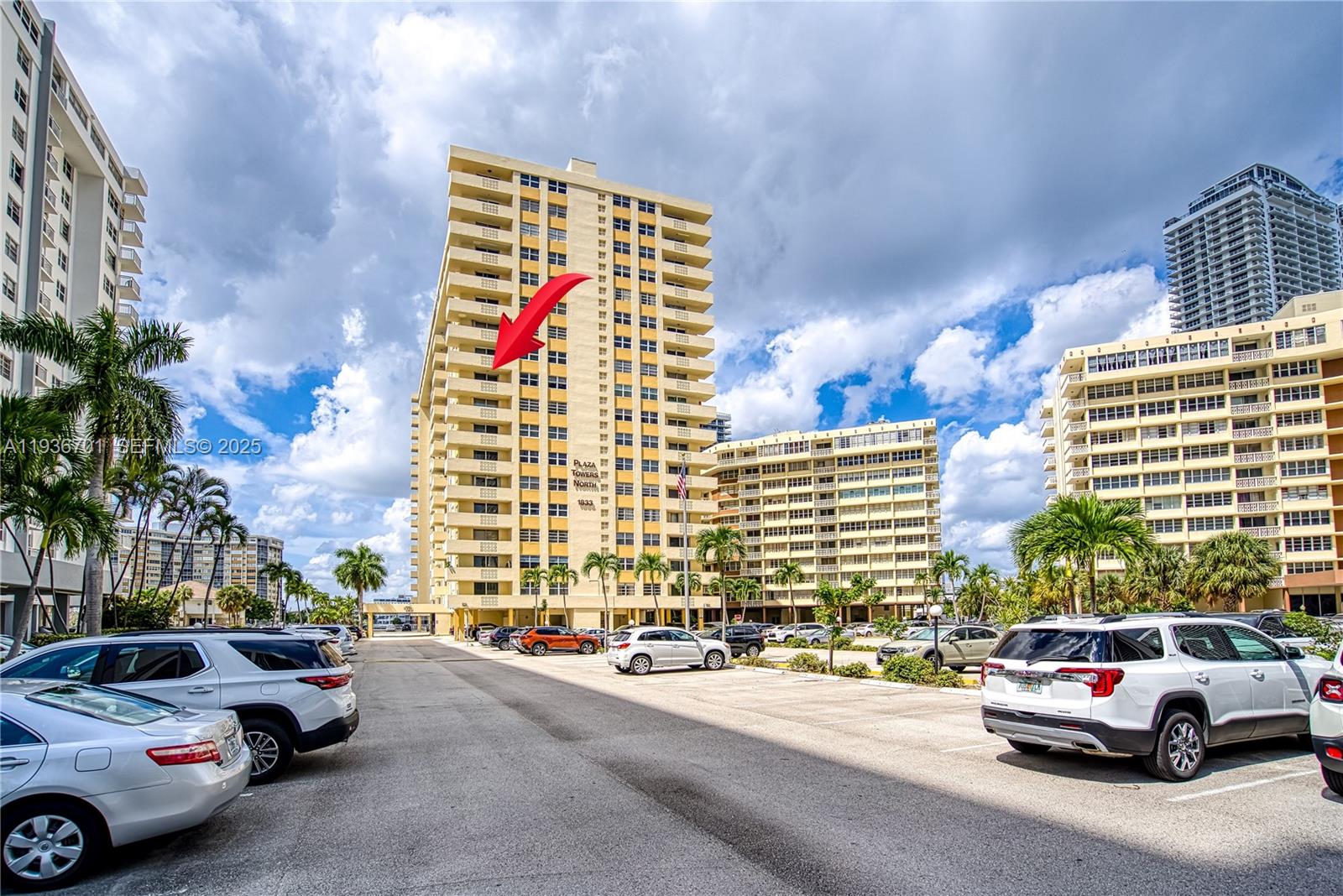 1833 S Ocean Dr # 902