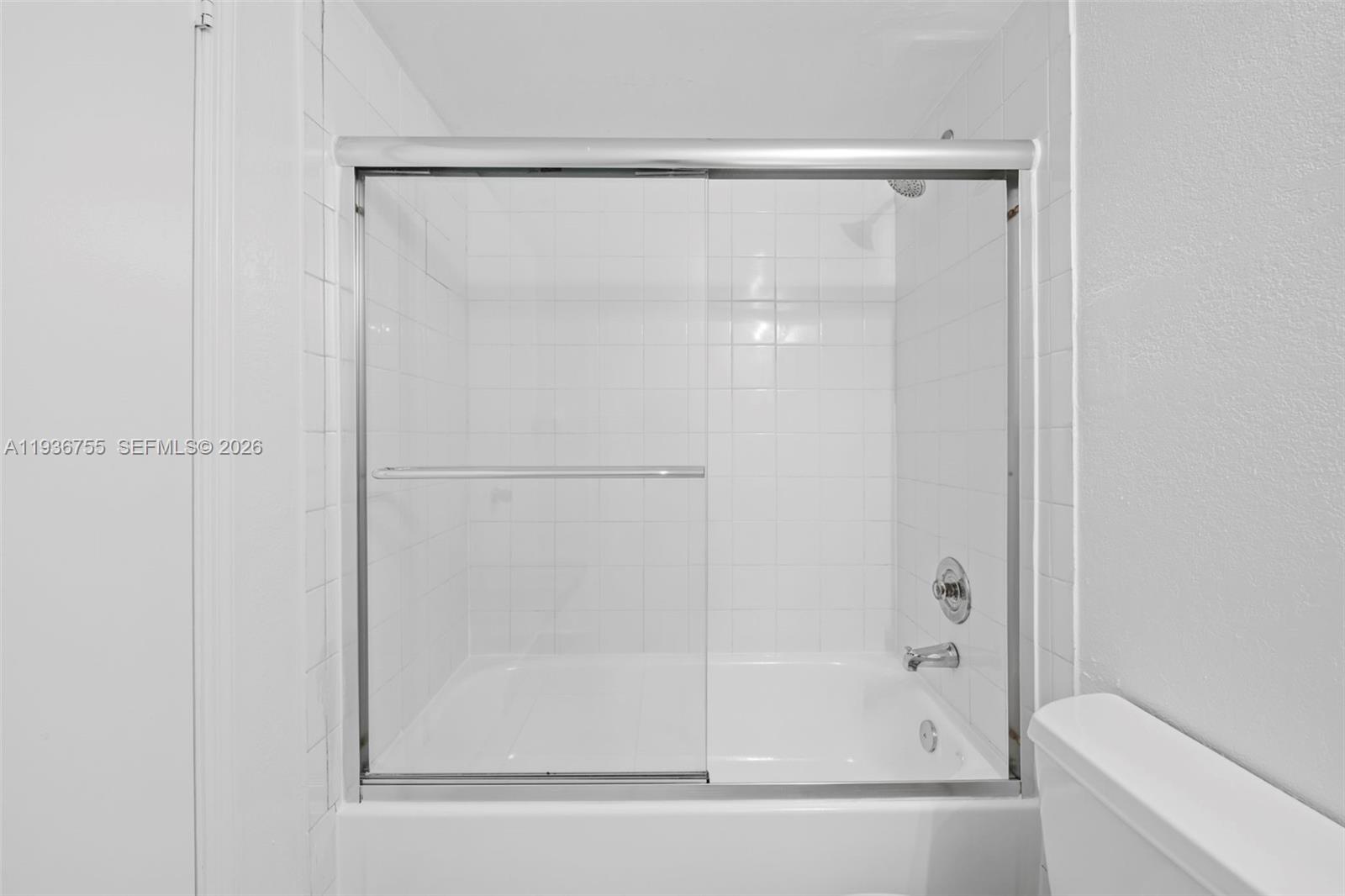 1405 MIAMI RD # 10