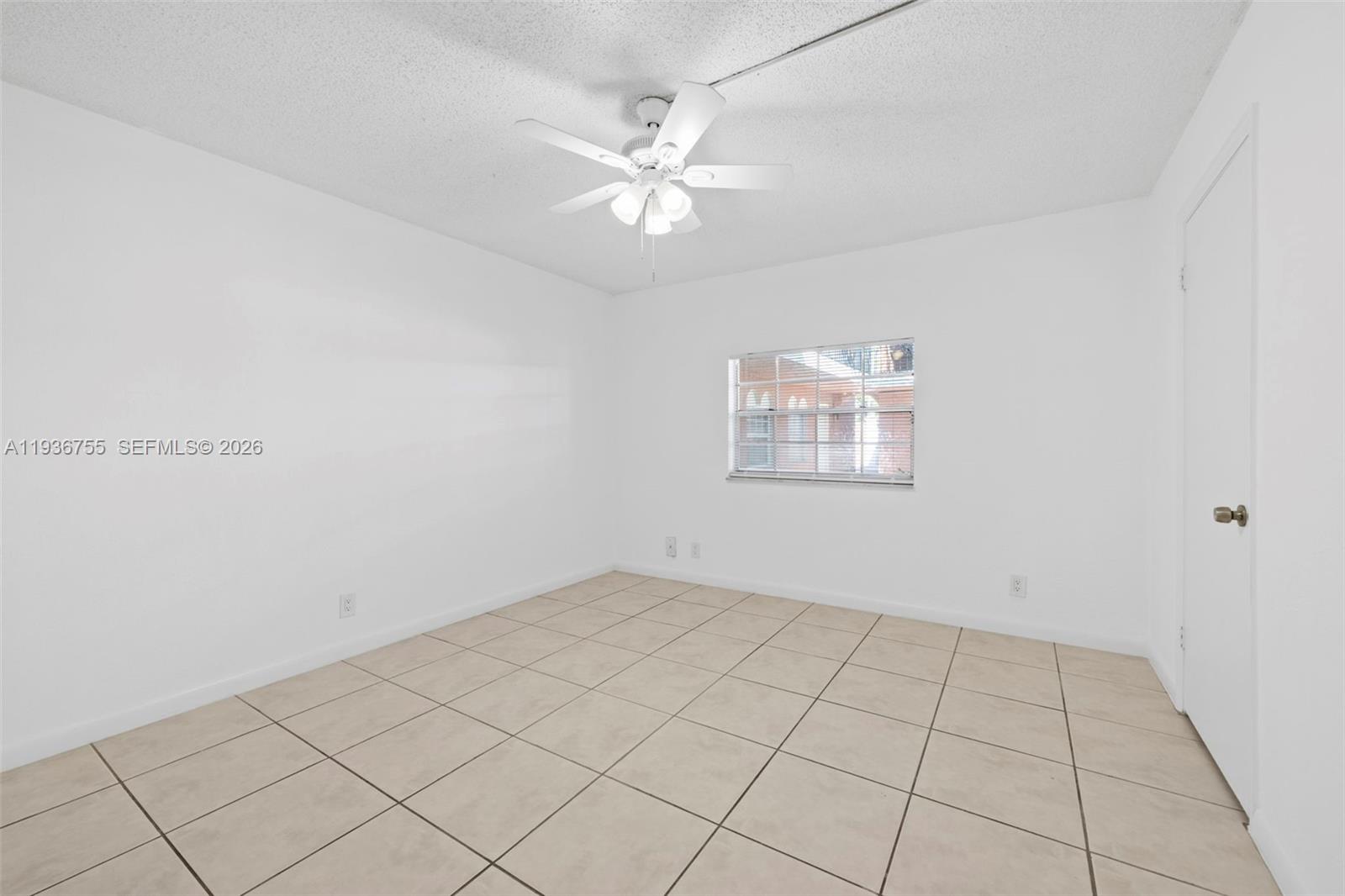 1405 MIAMI RD # 10