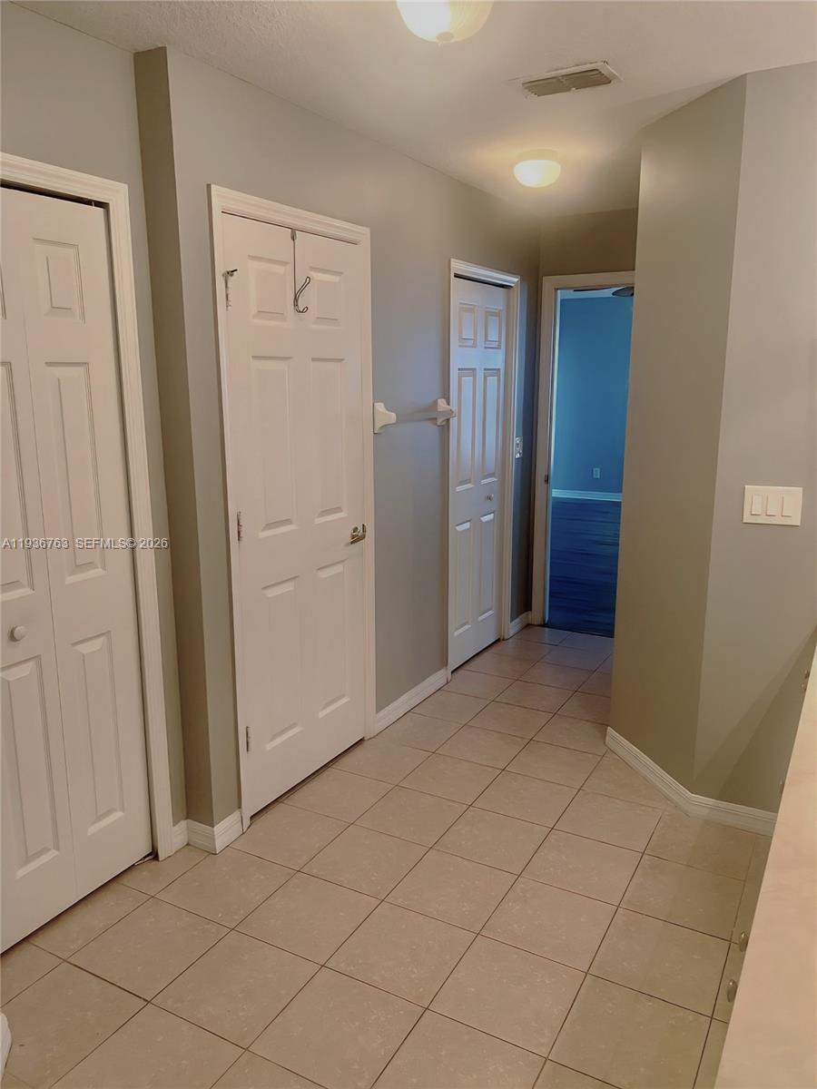 2050 SE Franciscan St, Port St. Lucie