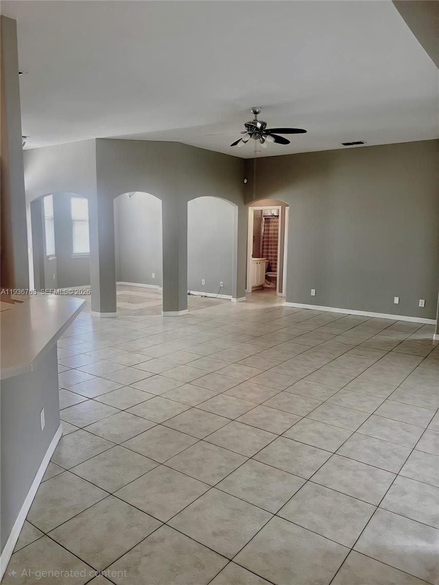 2050 SE Franciscan St, Port St. Lucie