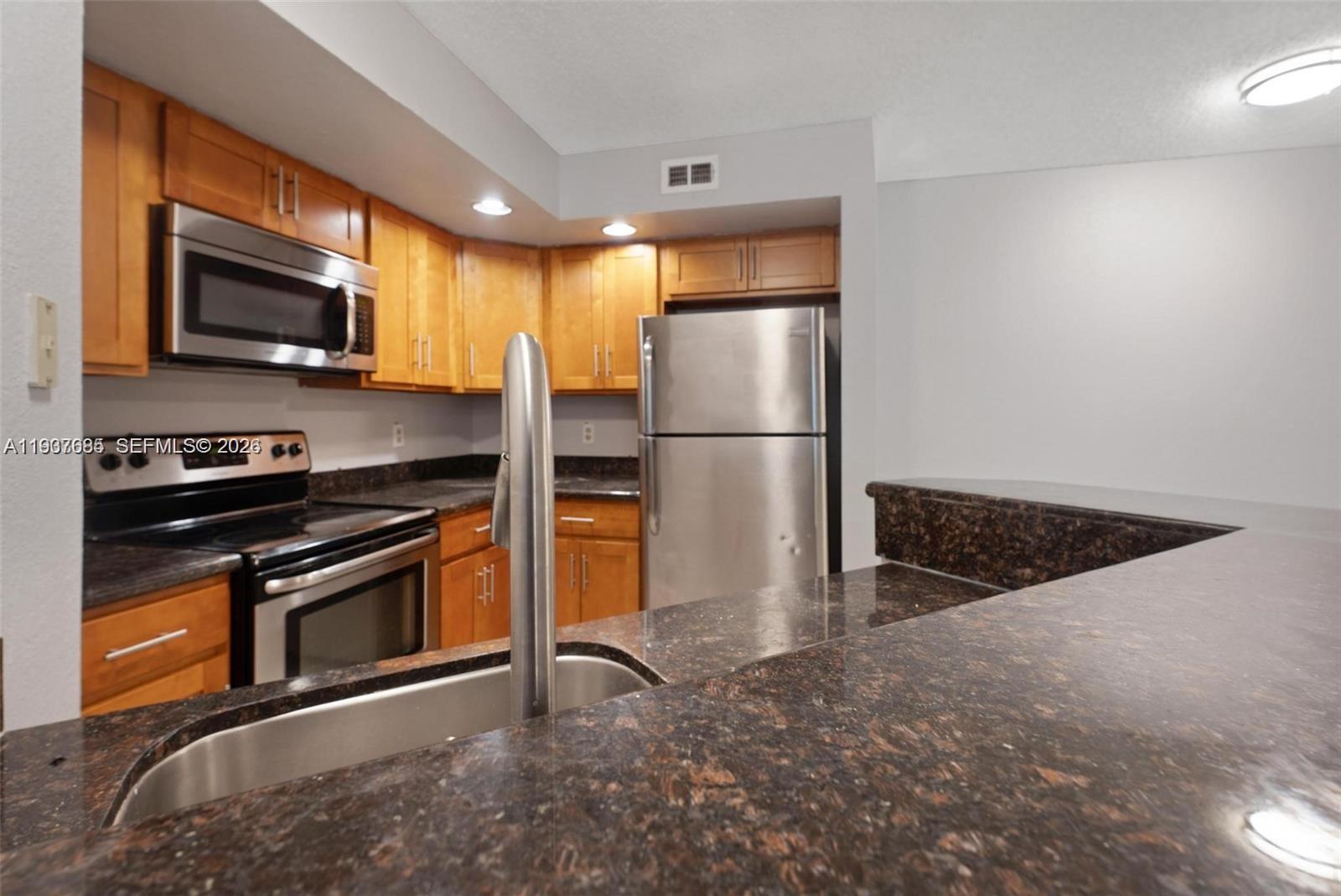 12400 Vista Isles Dr # 1418