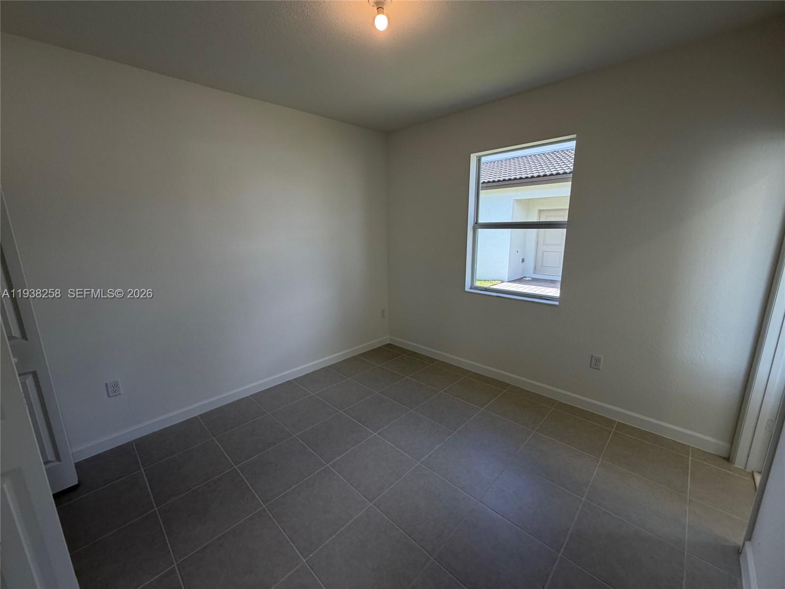 2256 SE 30 ST # 2256