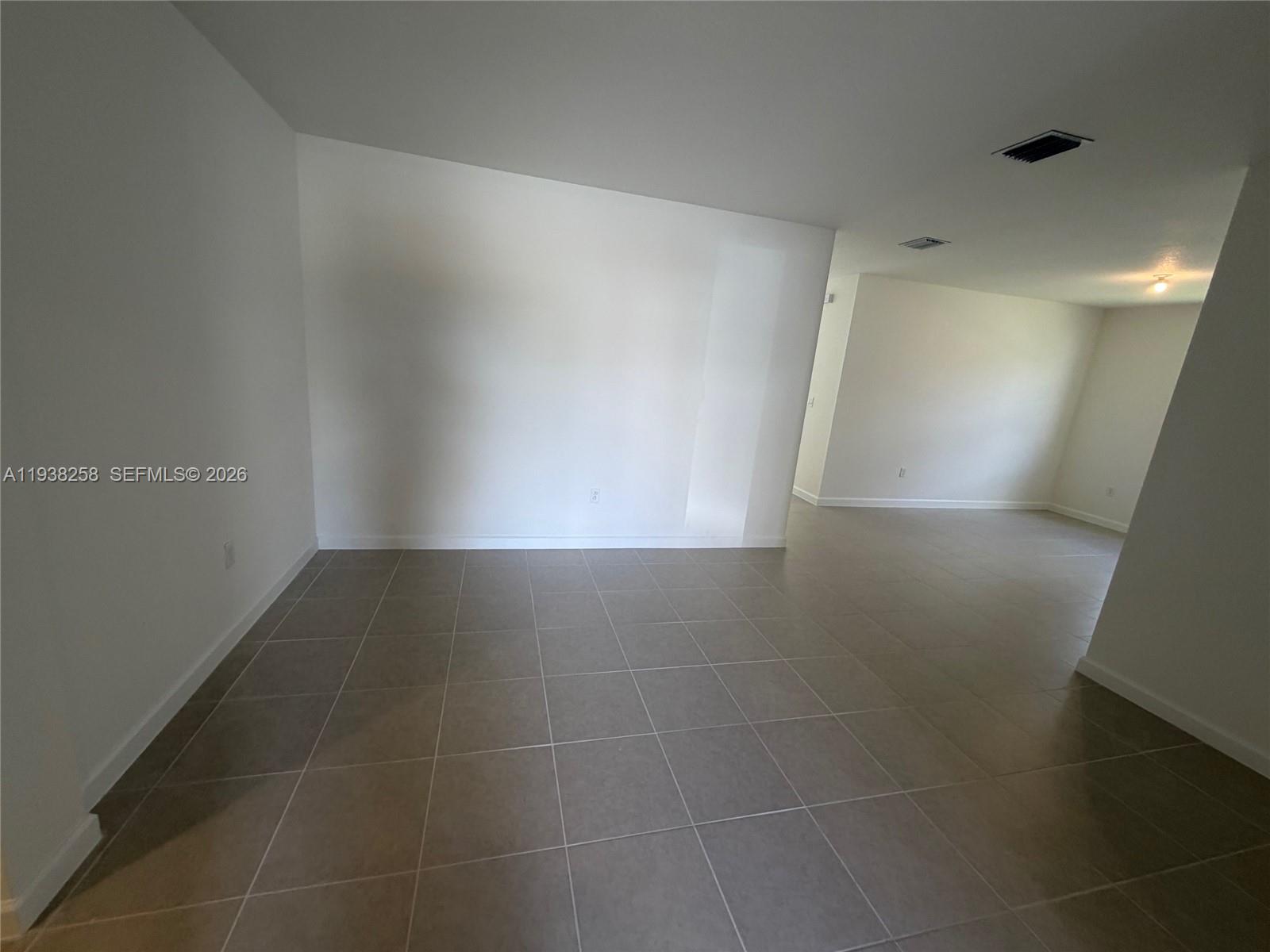 2256 SE 30 ST # 2256