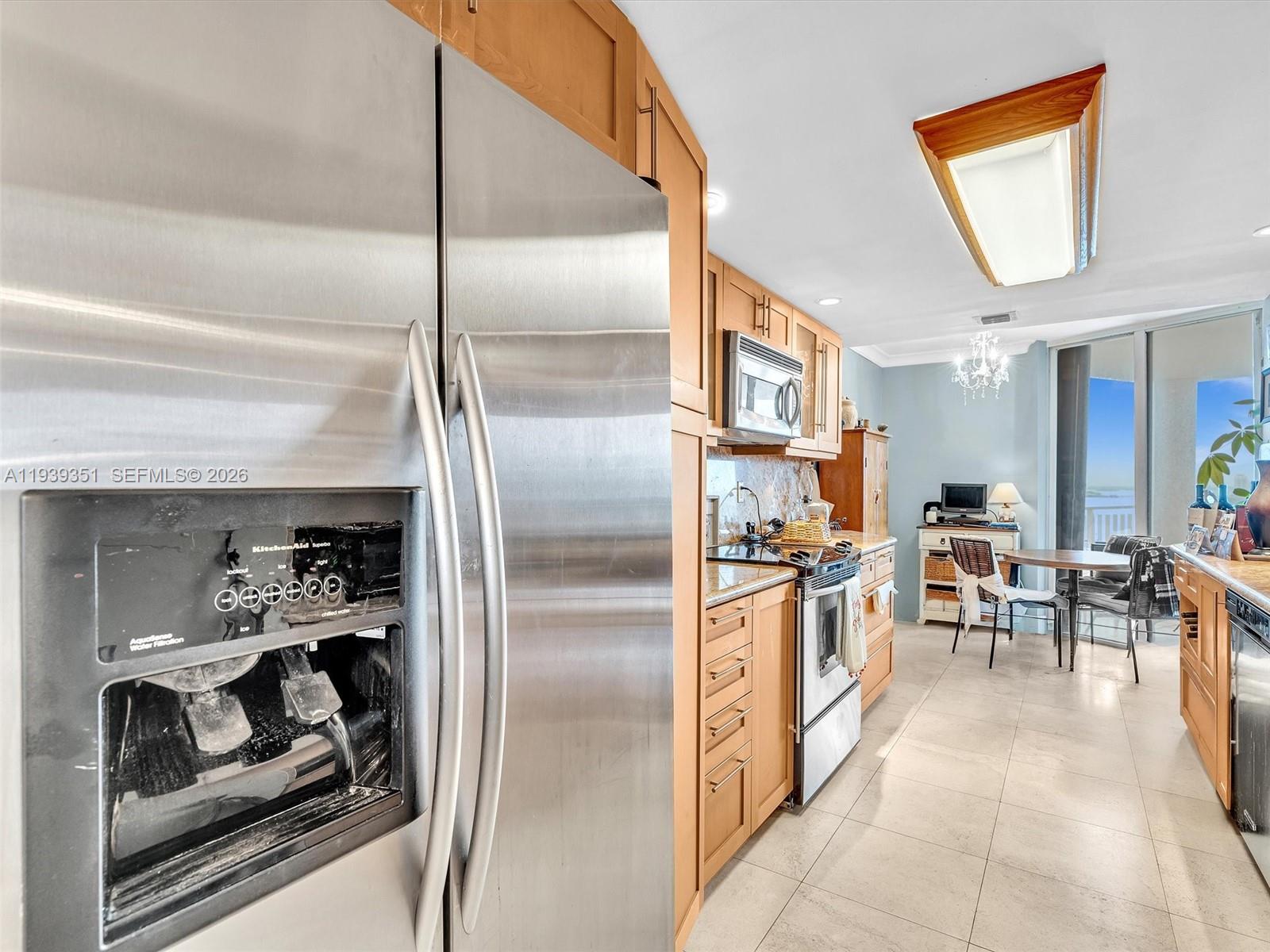 2000 Towerside Ter # 1806