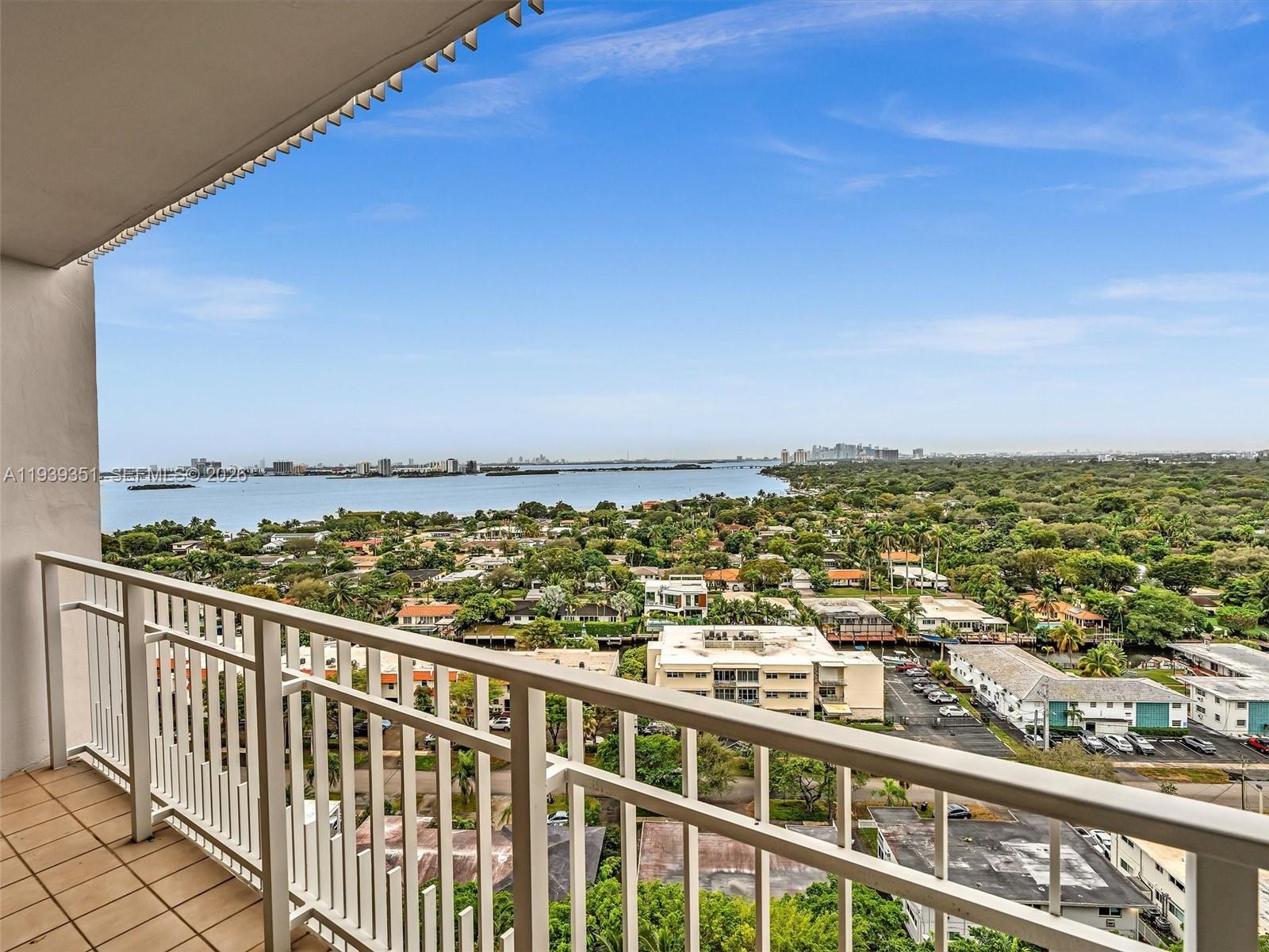 2000 Towerside Ter # 1806