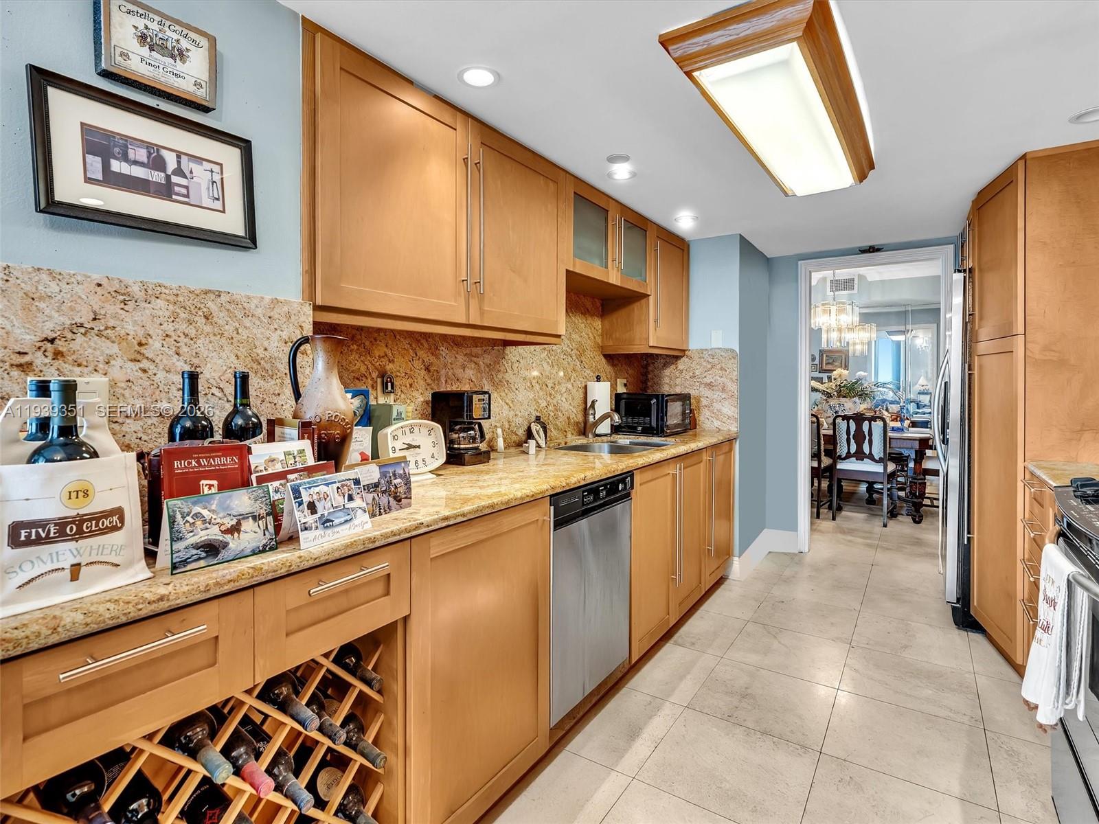 2000 Towerside Ter # 1806