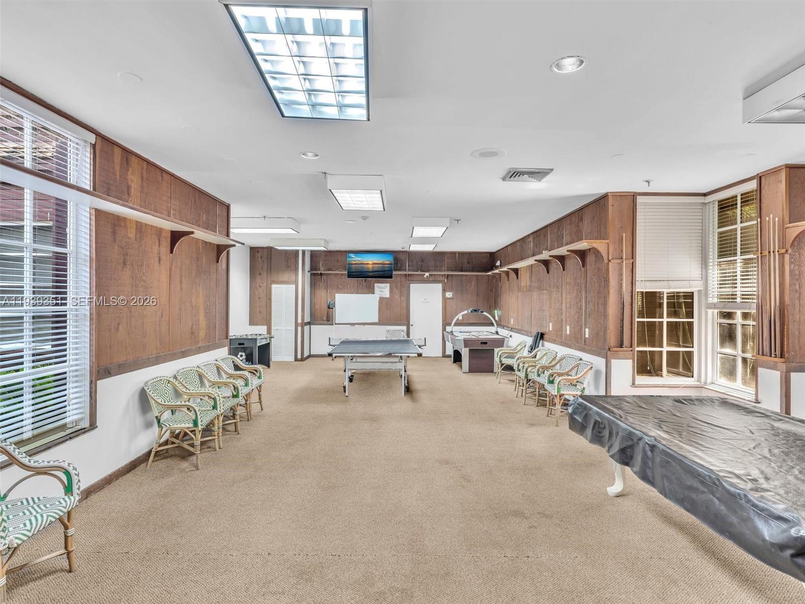 2000 Towerside Ter # 1806