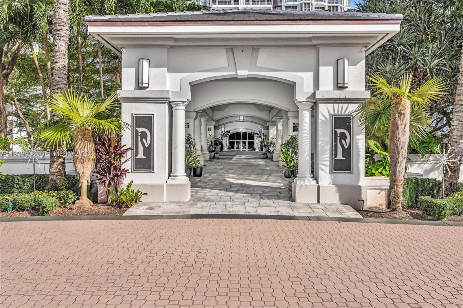 21050 Point Pl # 302