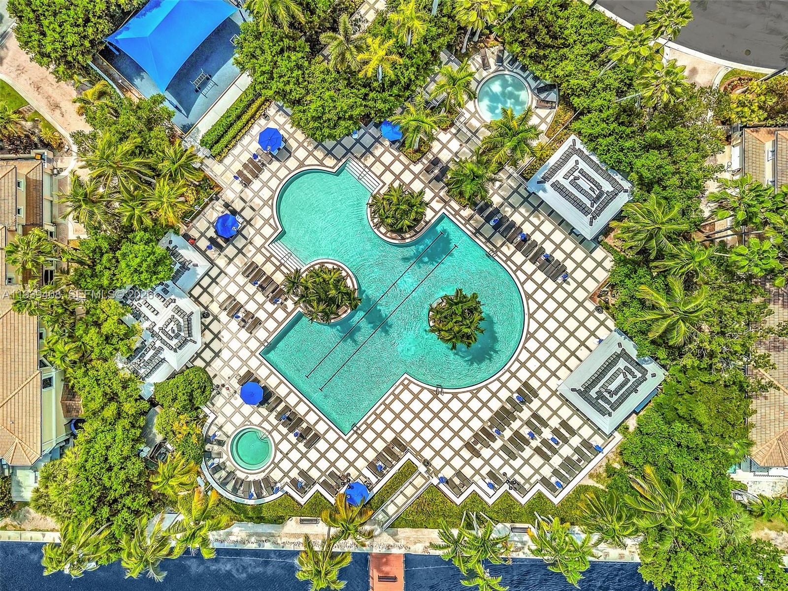 21050 Point Pl # 302