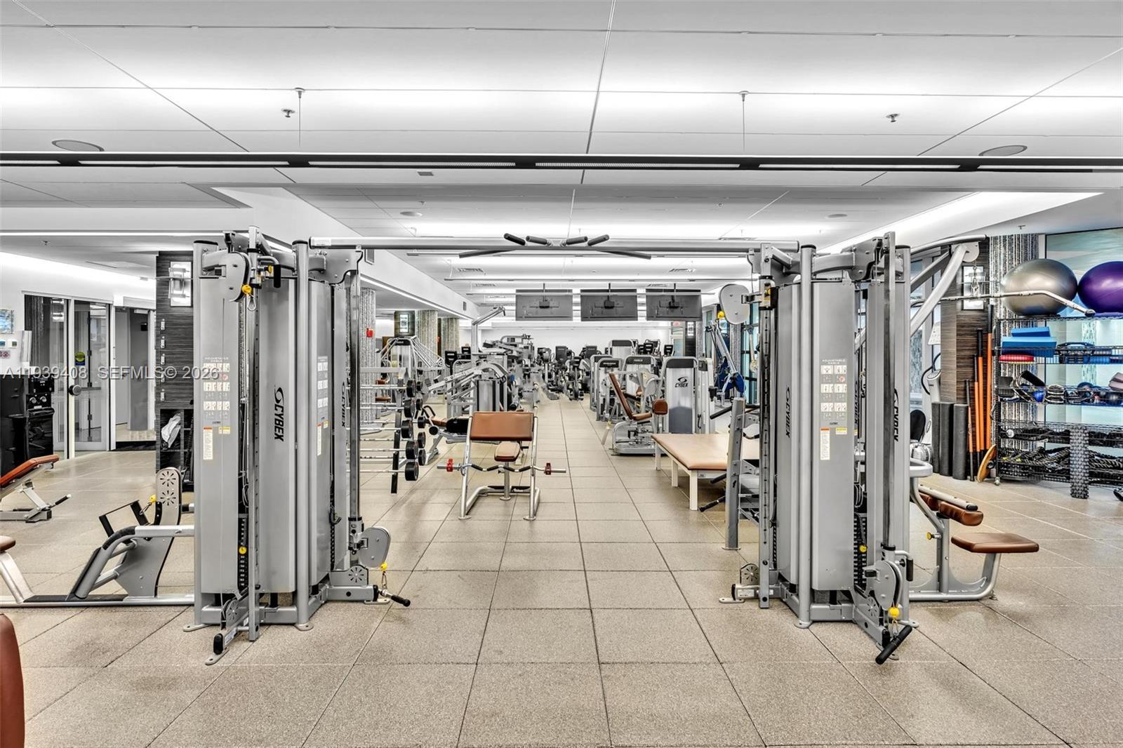 21050 Point Pl # 302