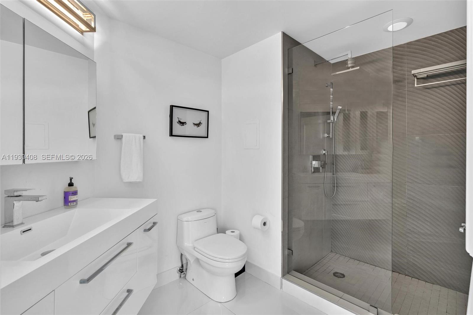 21050 Point Pl # 302