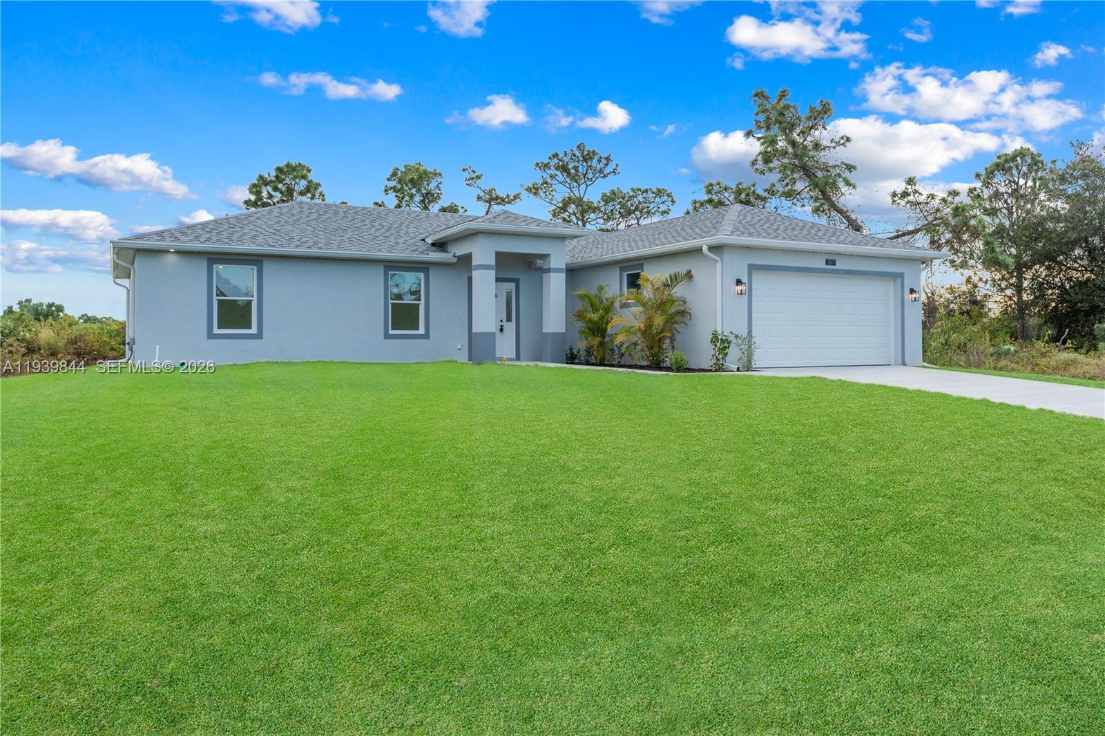 3117 W 64th W