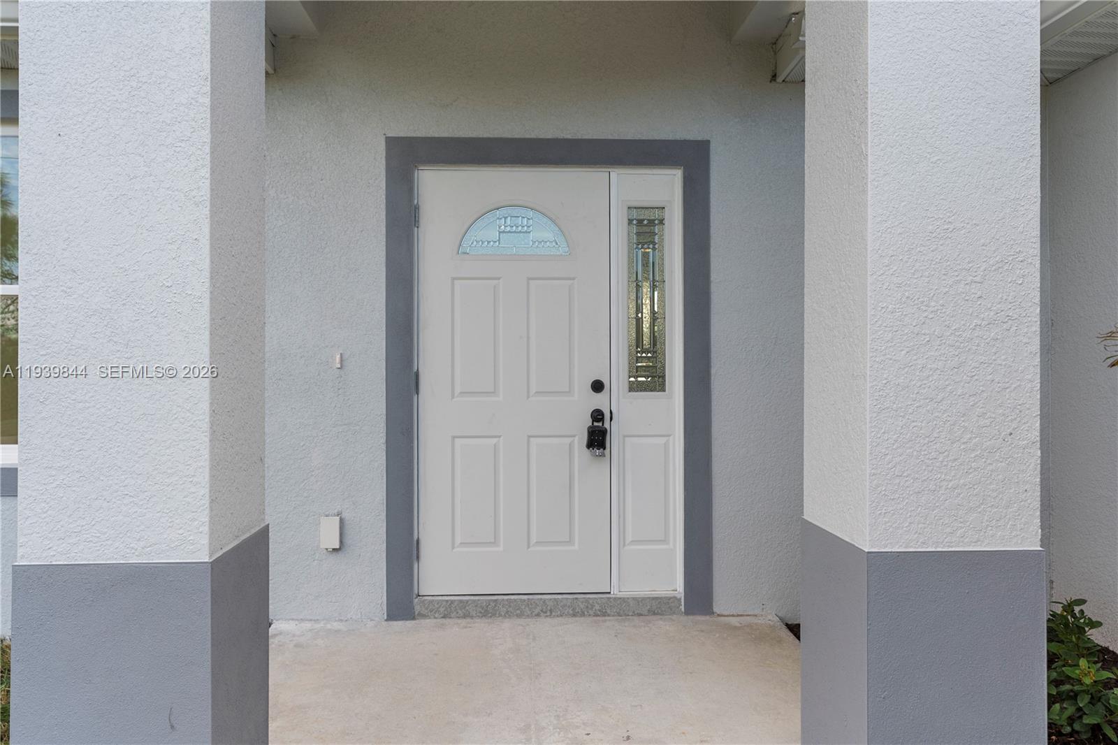 3117 W 64th W