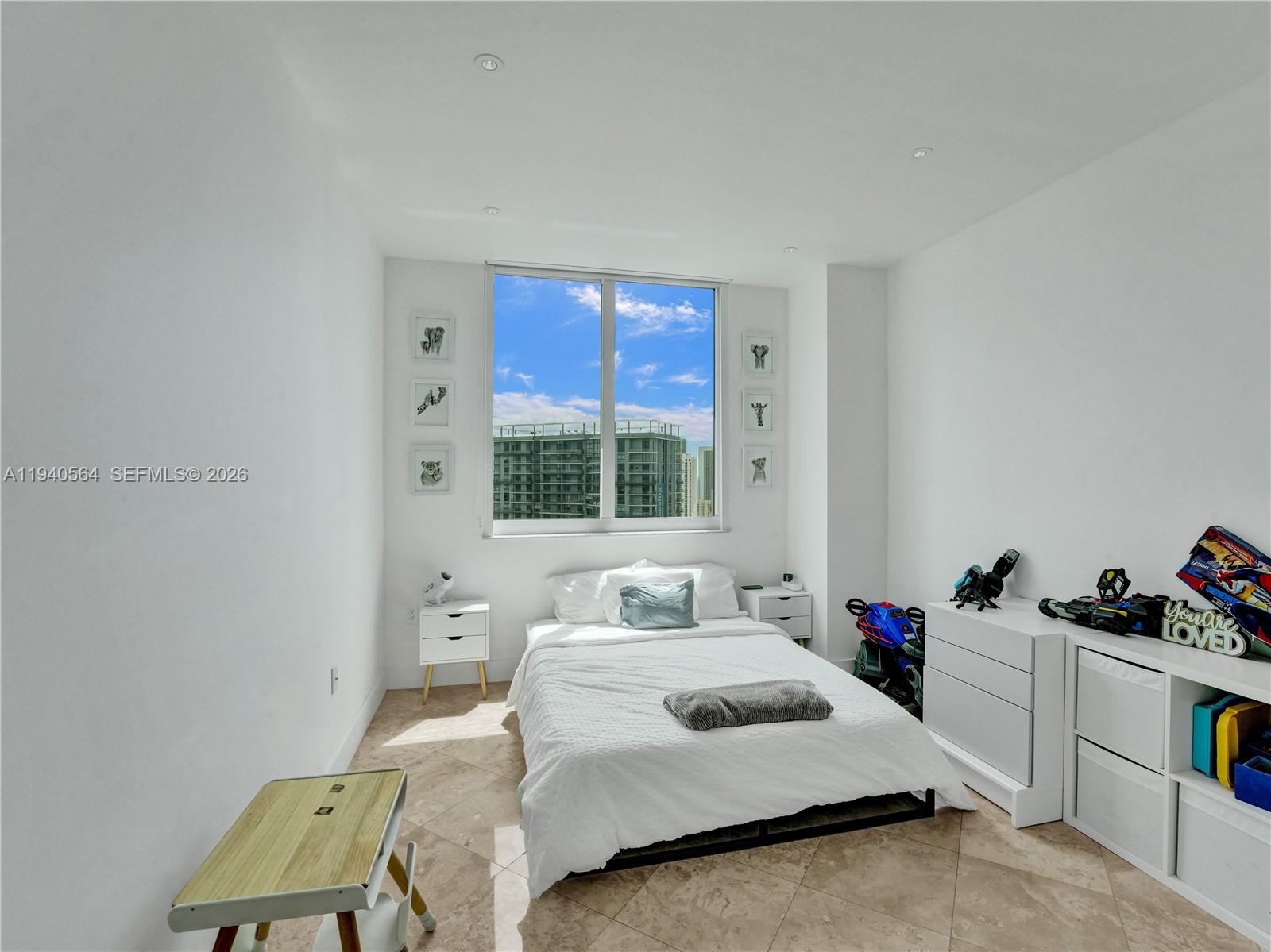 1755 E Hallandale Beach Blvd Unit: PH04E