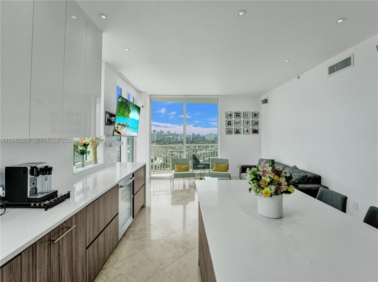 1755 E Hallandale Beach Blvd Unit: PH04E