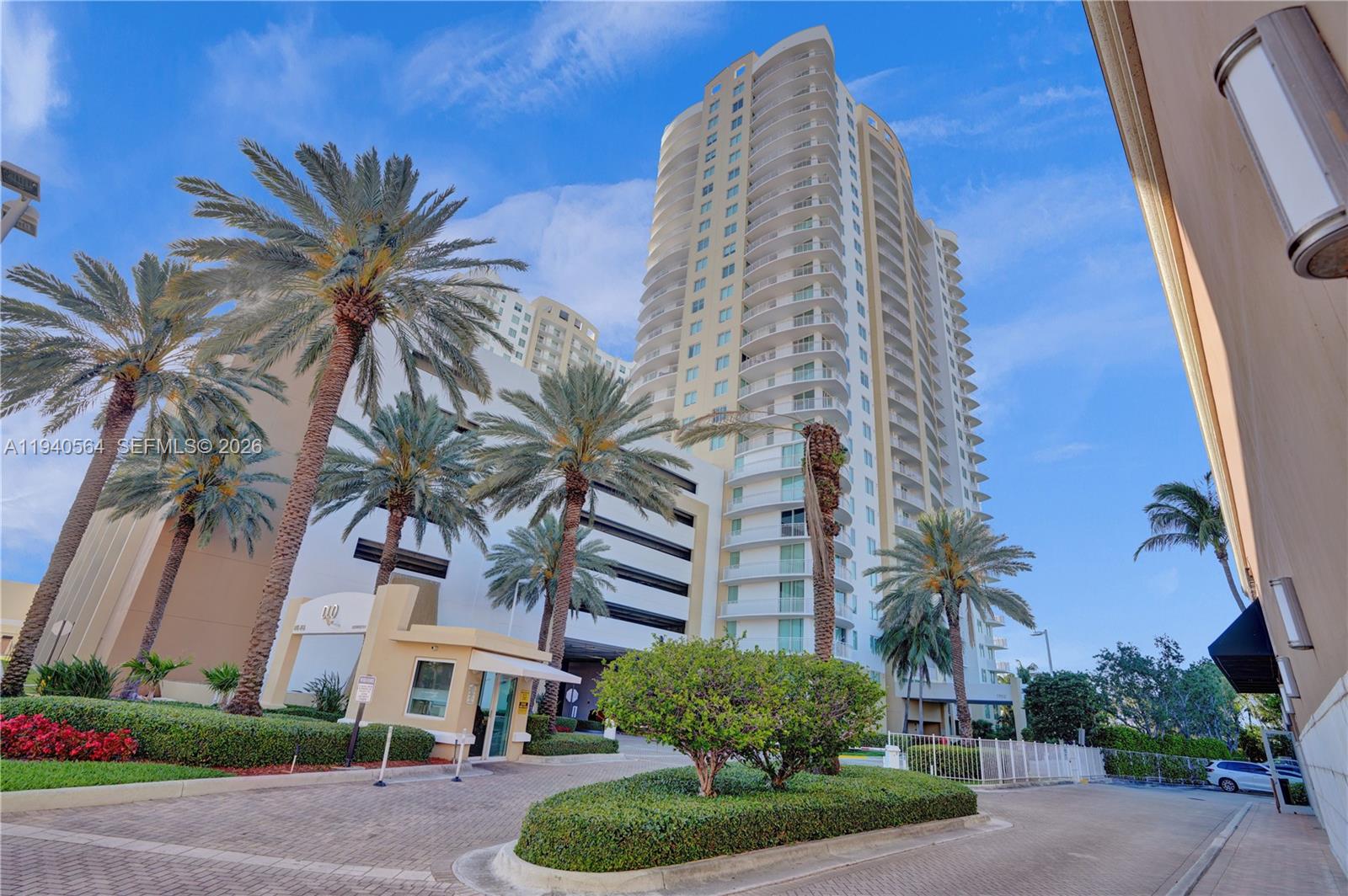 1755 E Hallandale Beach Blvd Unit: PH04E