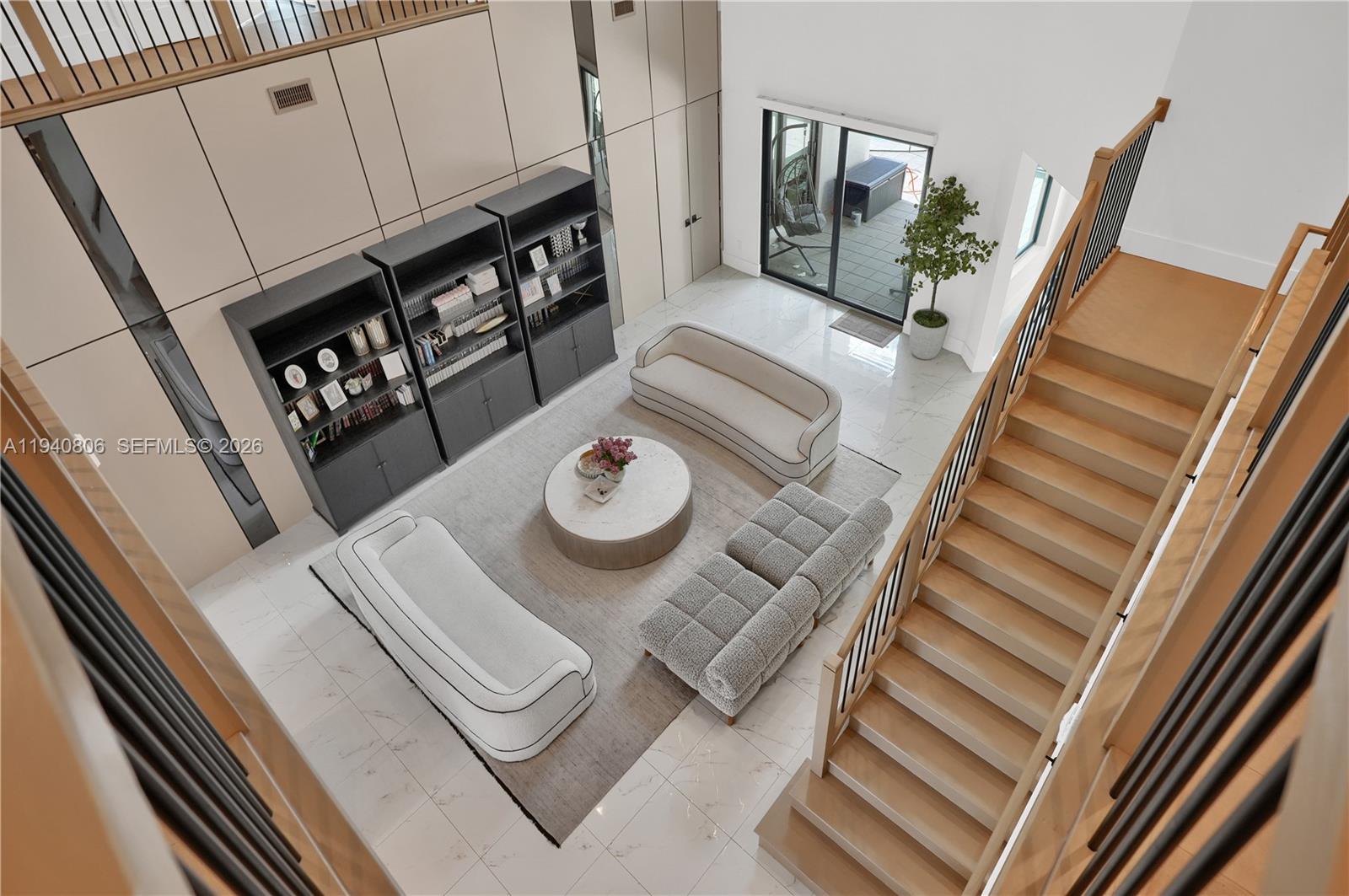 5635 Brookfield Cir w