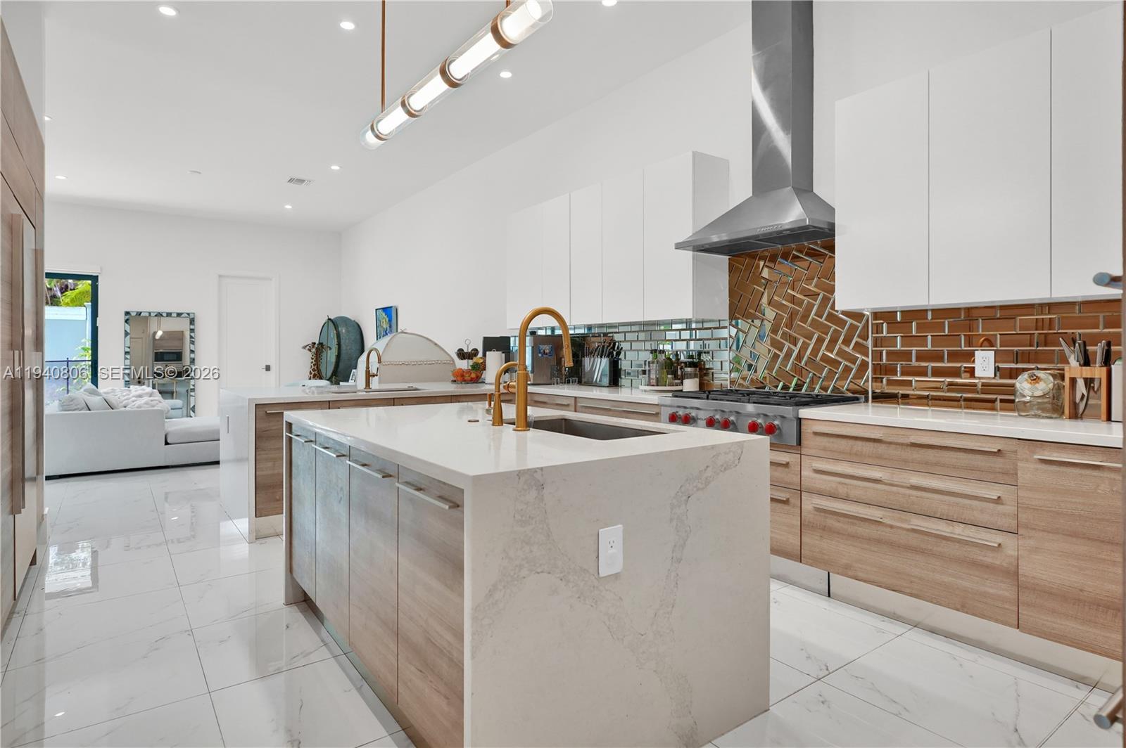 5635 Brookfield Cir w