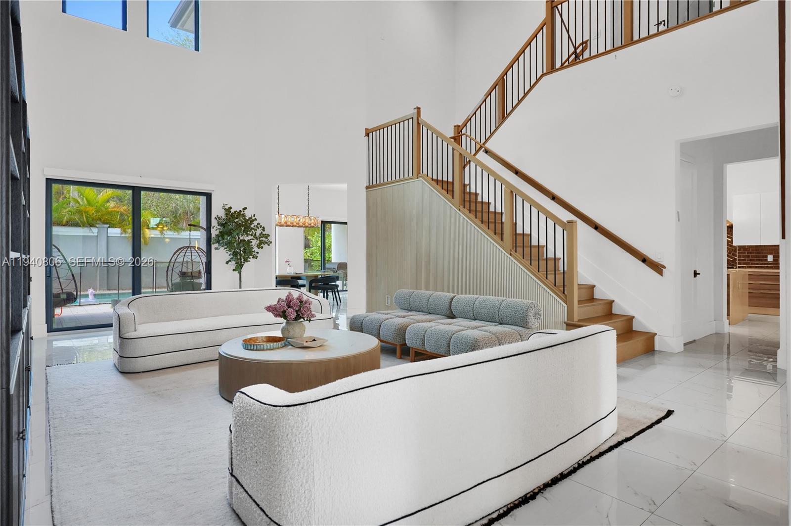 5635 Brookfield Cir w