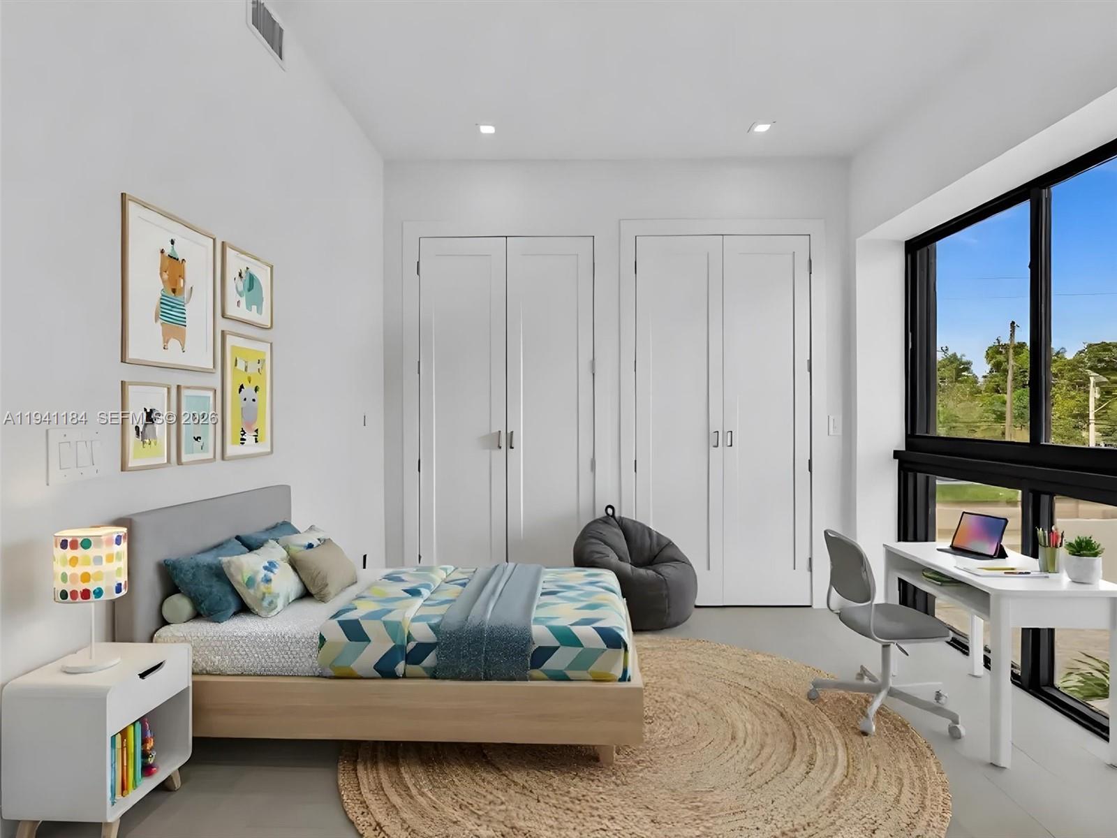 4656 SW 32nd Ave # B1