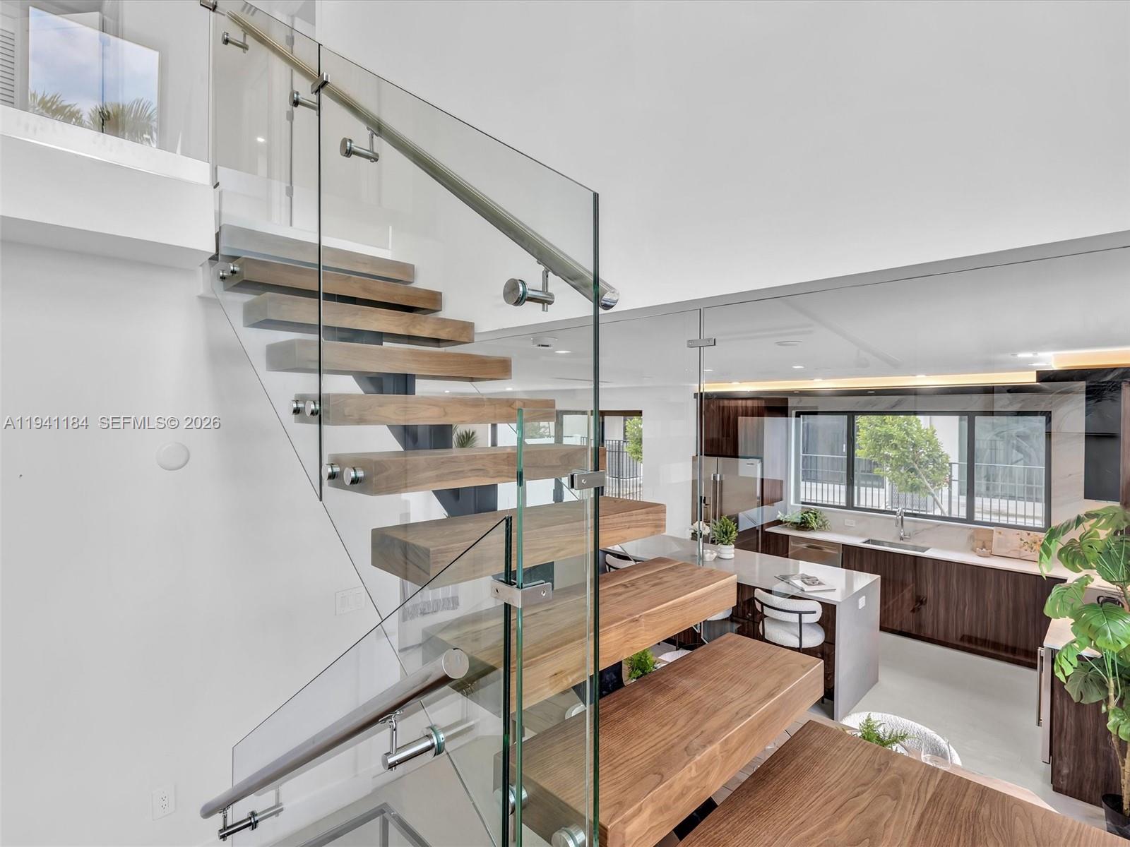 4656 SW 32nd Ave # B1