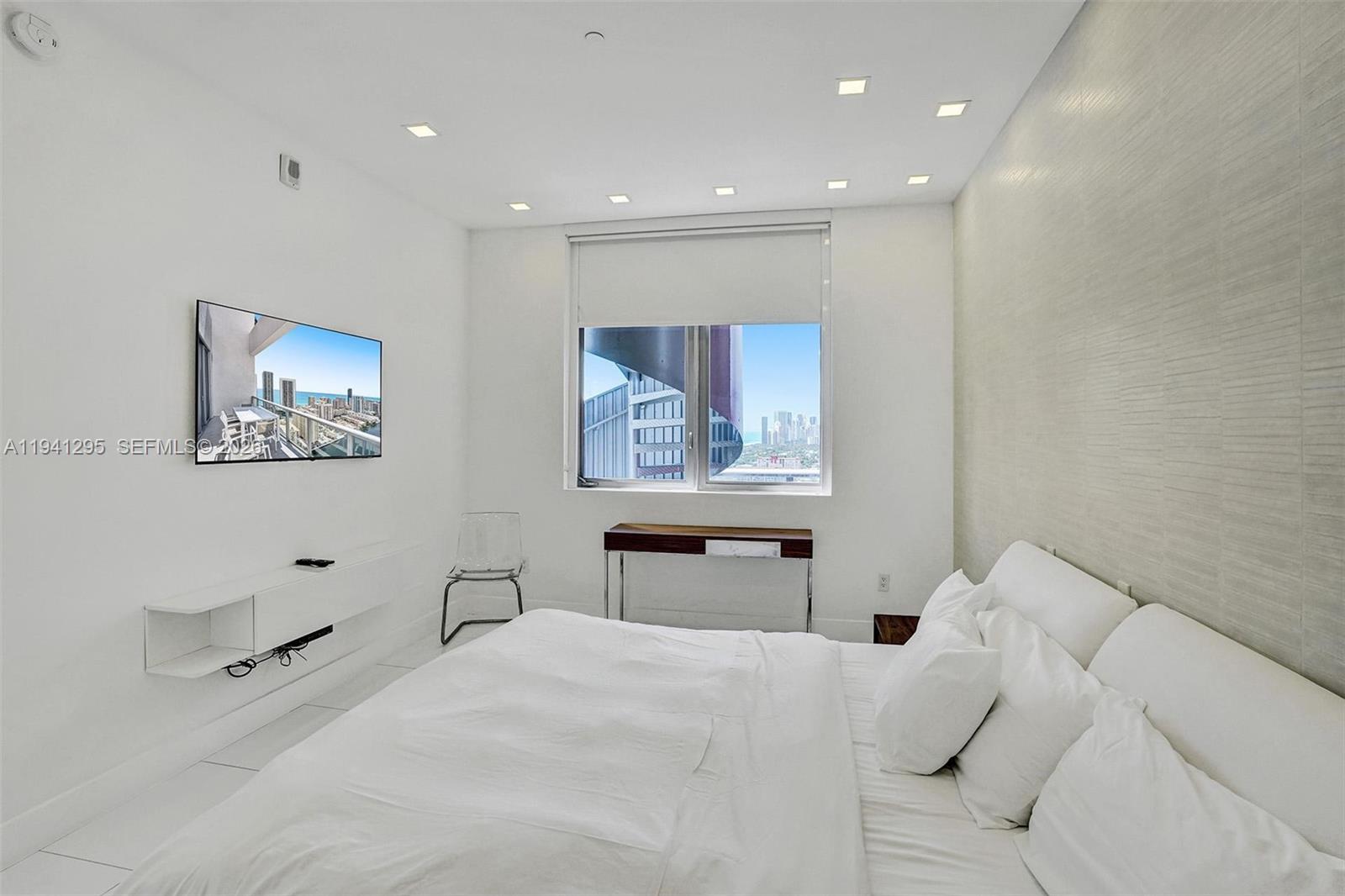 2600 E Hallandale Beach Blvd Unit: T3303